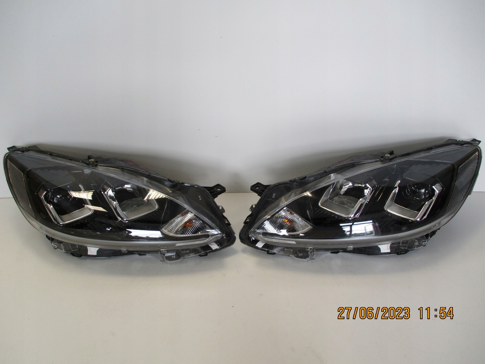 light lights LED FORD KUGA MK3
