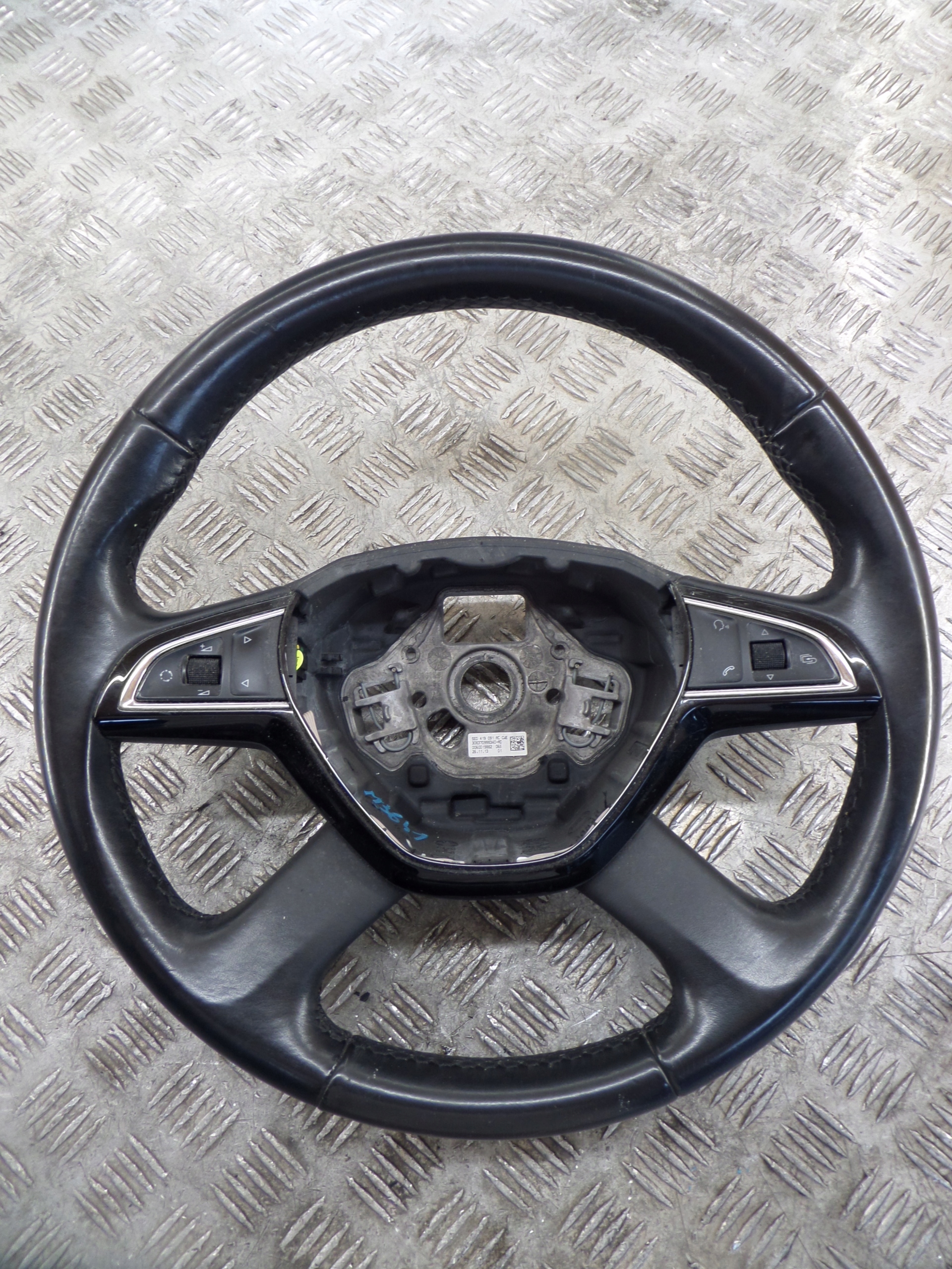 lenkrad Leder Skoda OE 5E0419091AC