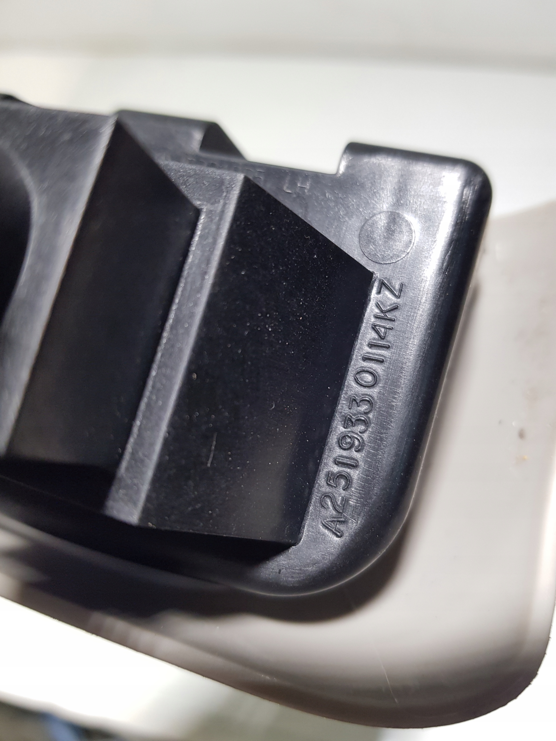 handle handle seat left rear part 3 RZAD MERCEDES W251