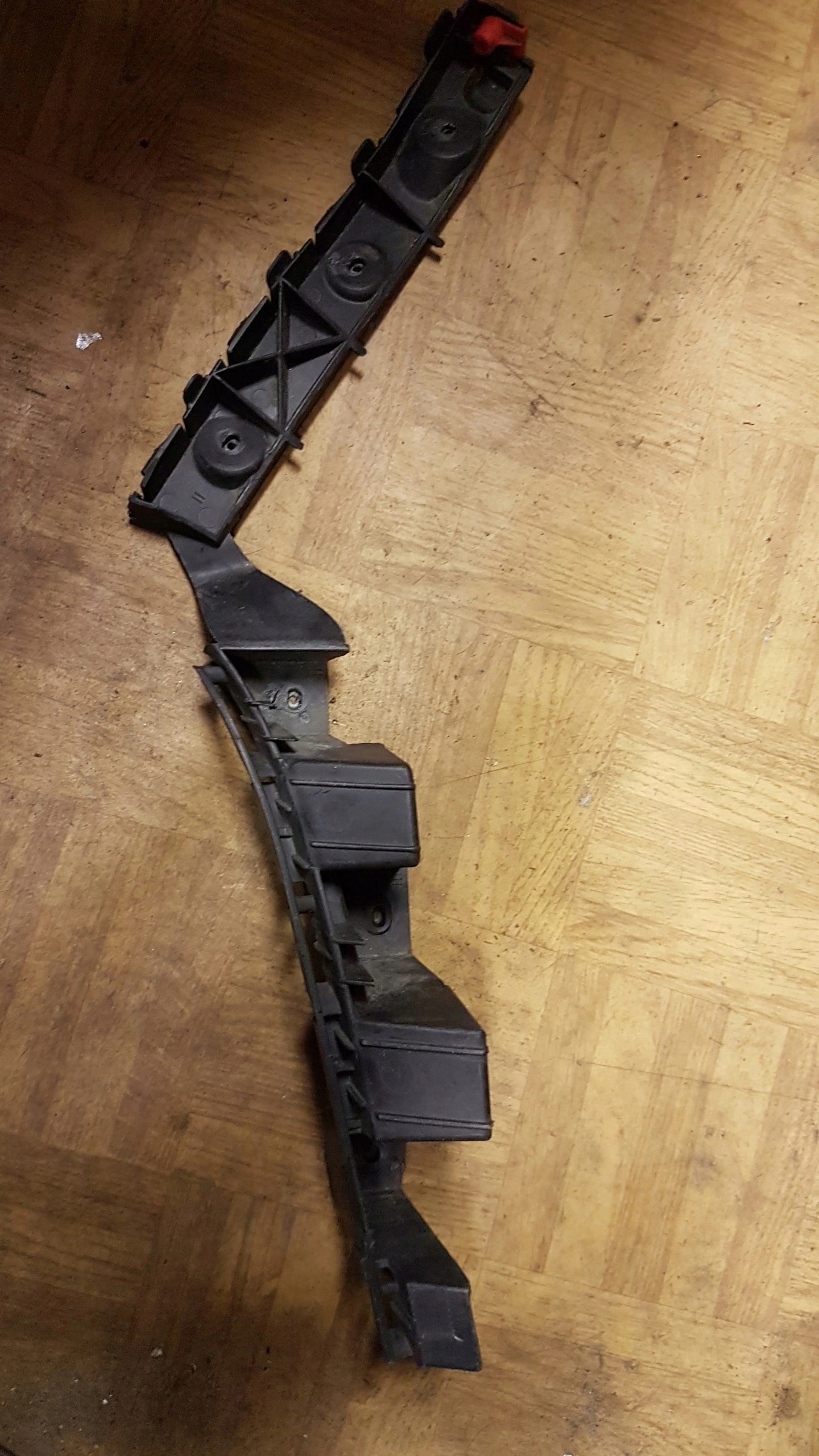 OPEL CORSA D bumper bracket right rear part 13179904