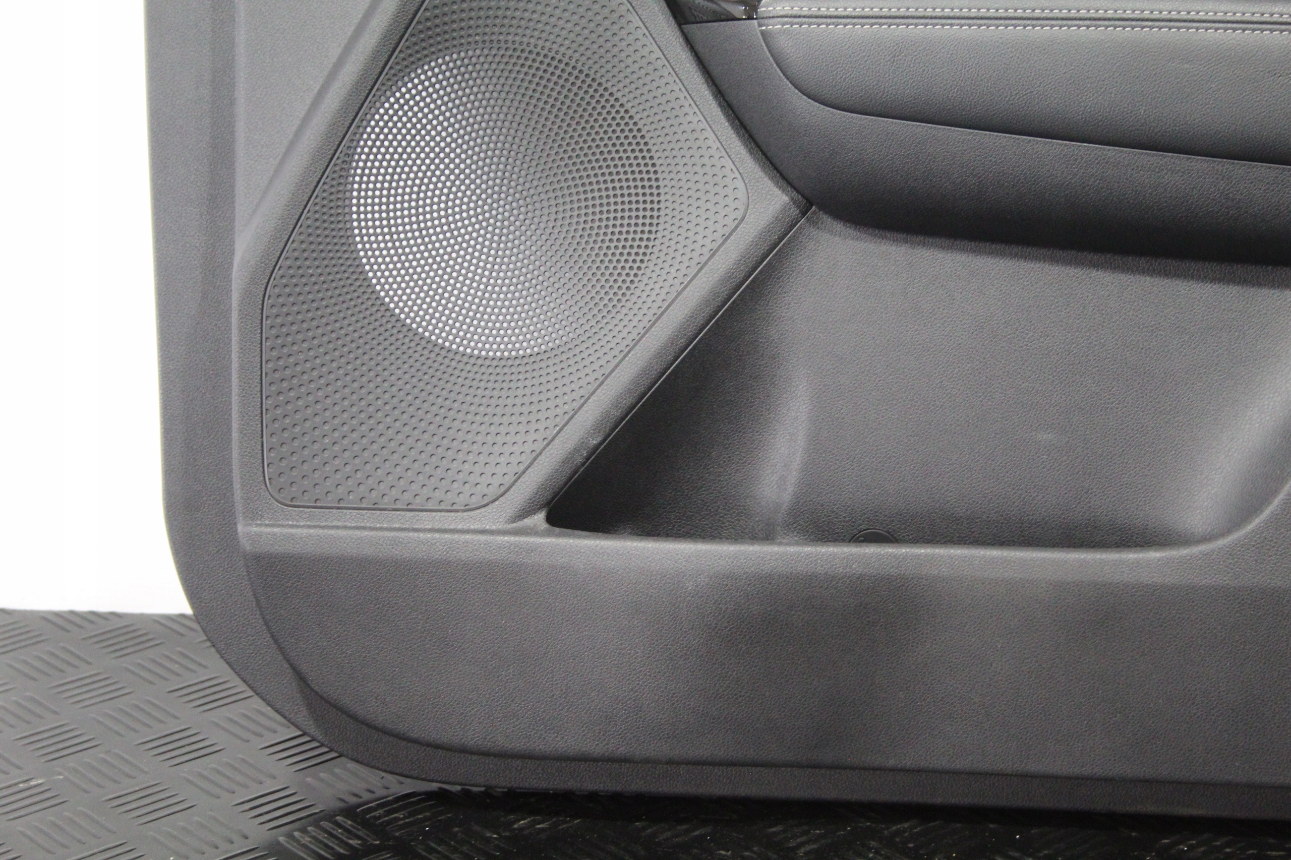 side door right front KIA NIRO 1 and LIFT