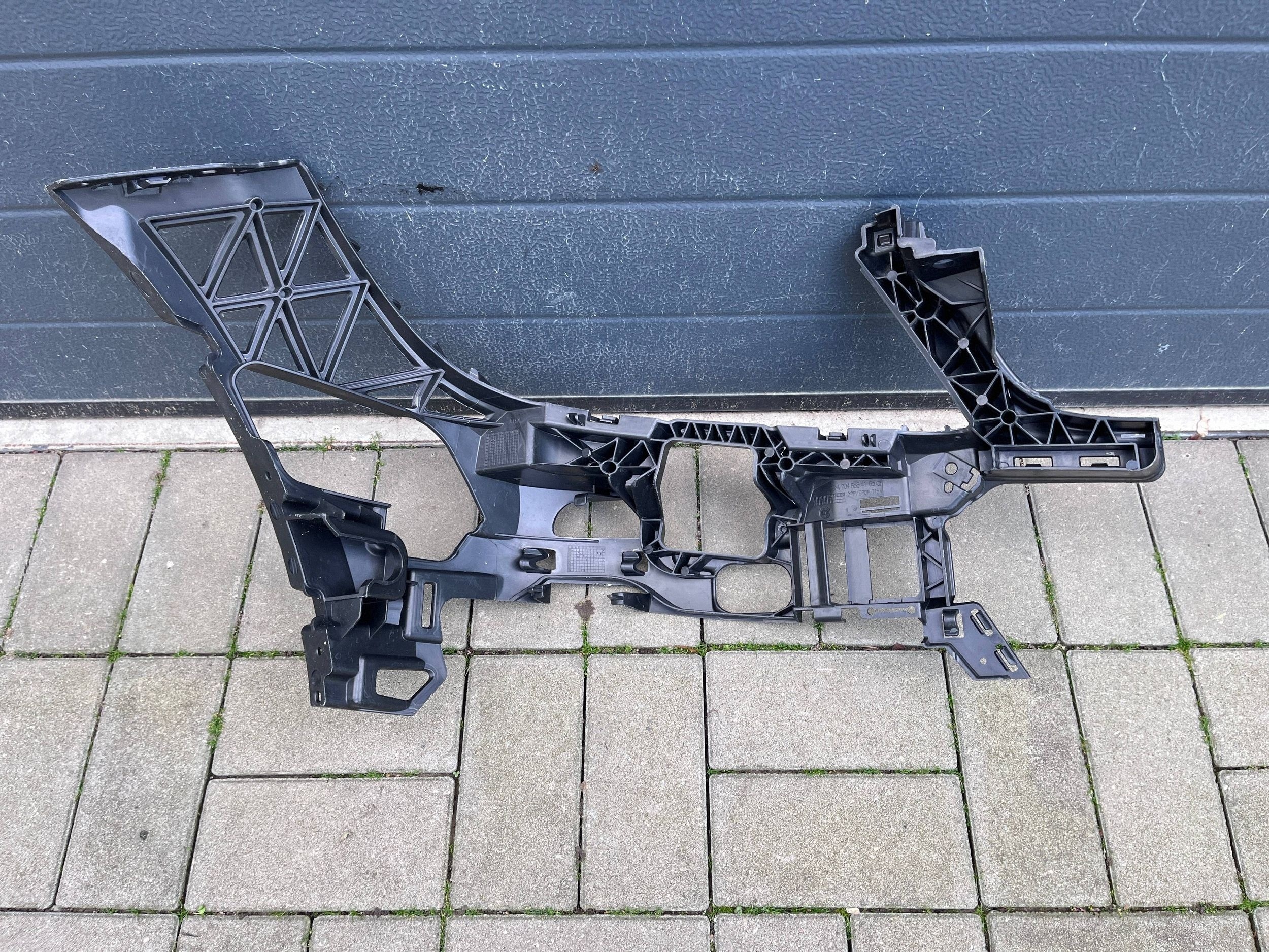 MERCEDES "C" W204 bumper bracket front front left A2048854165