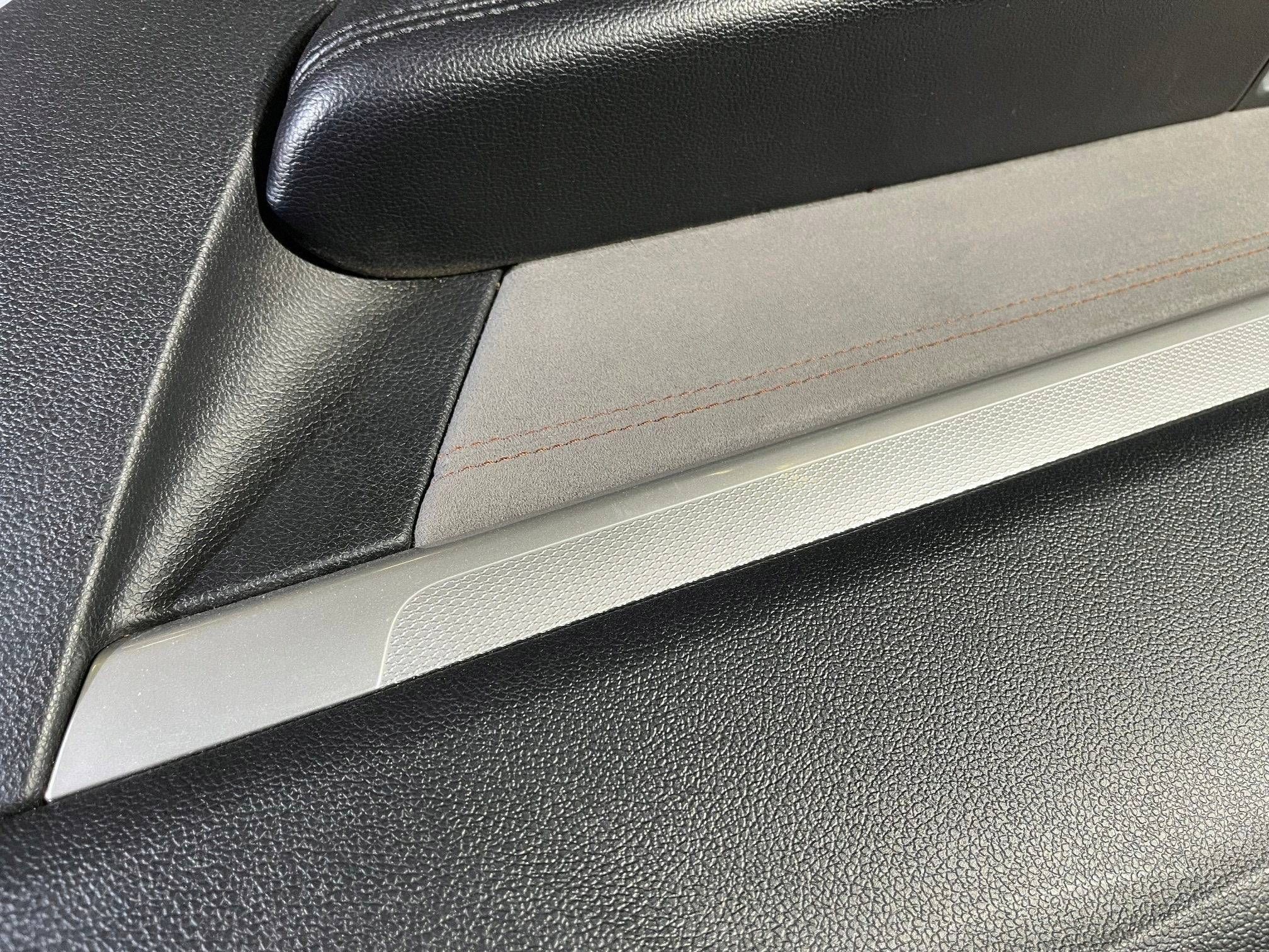 side rear upholstery door tylnych prawych Ford Explorer V 2016-2019