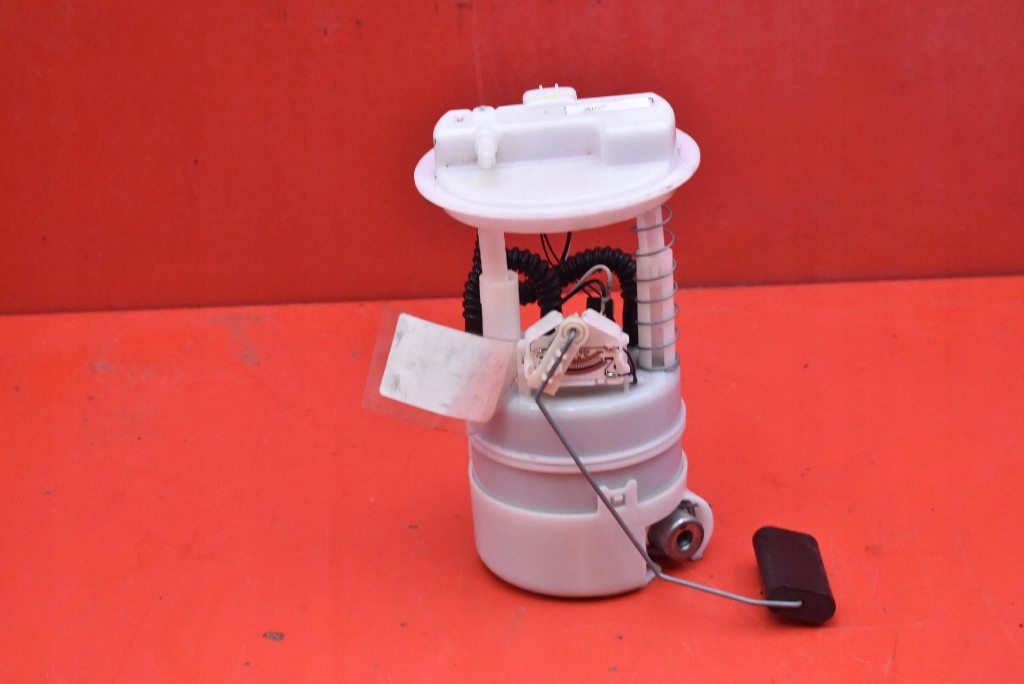pump feed pump NISSAN NOTE E11 1.4 16V 88KM LIFT 09-14