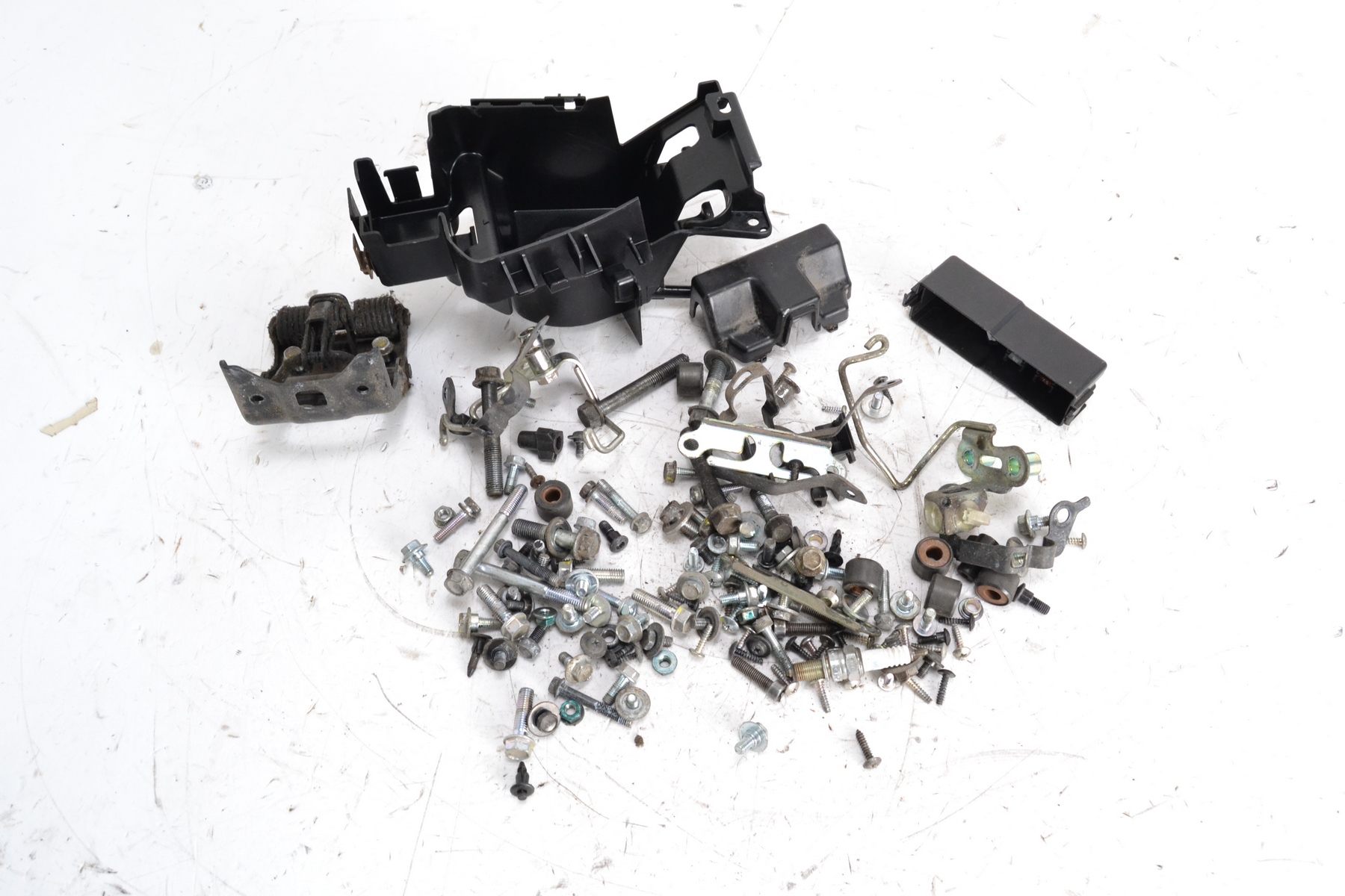 Śruby stelaż wypełnienie HONDA PCX 125 18-