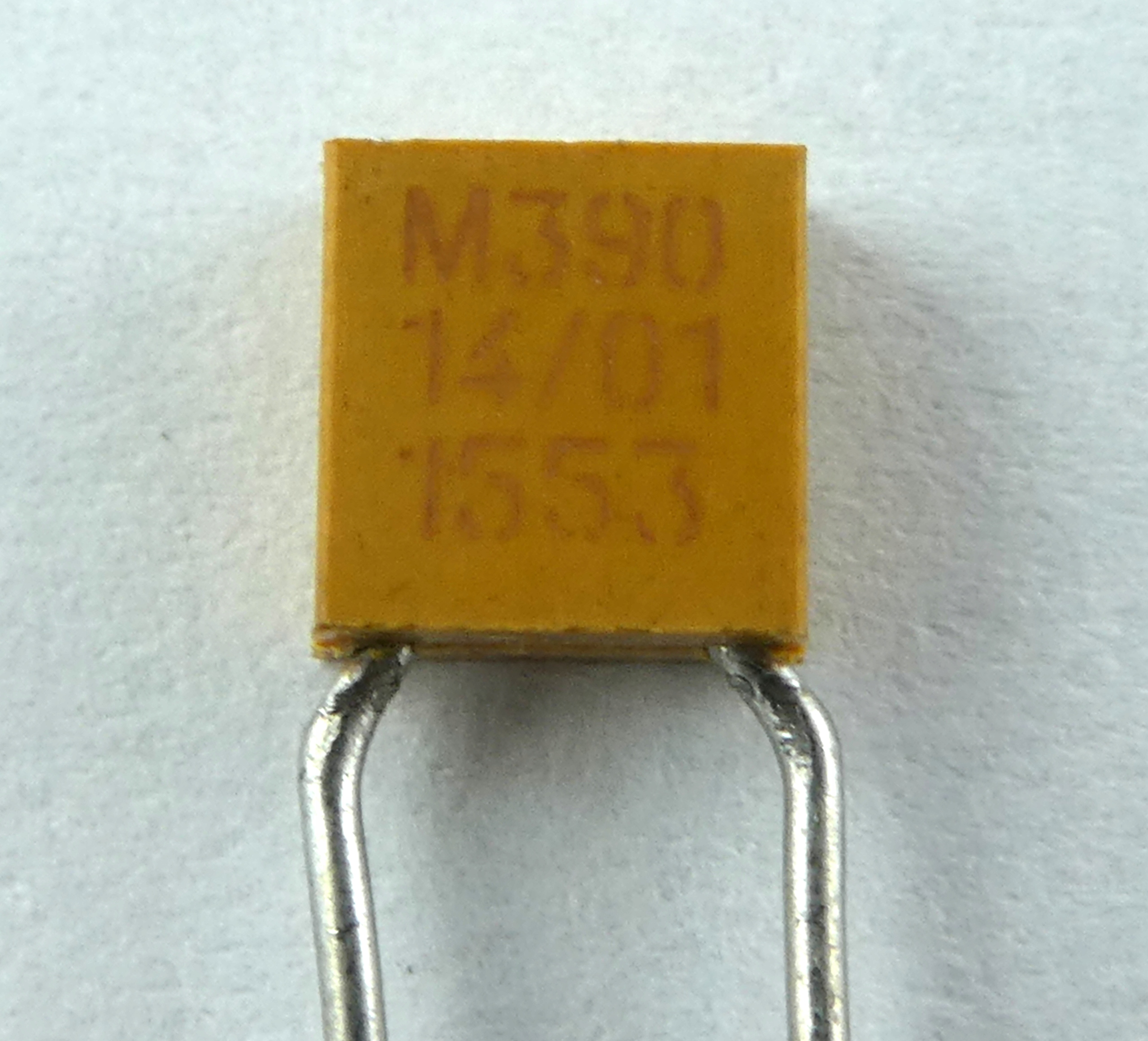 

Ceramiczny MLCC 50V DC 10% 100nF 0,1uF 50szt