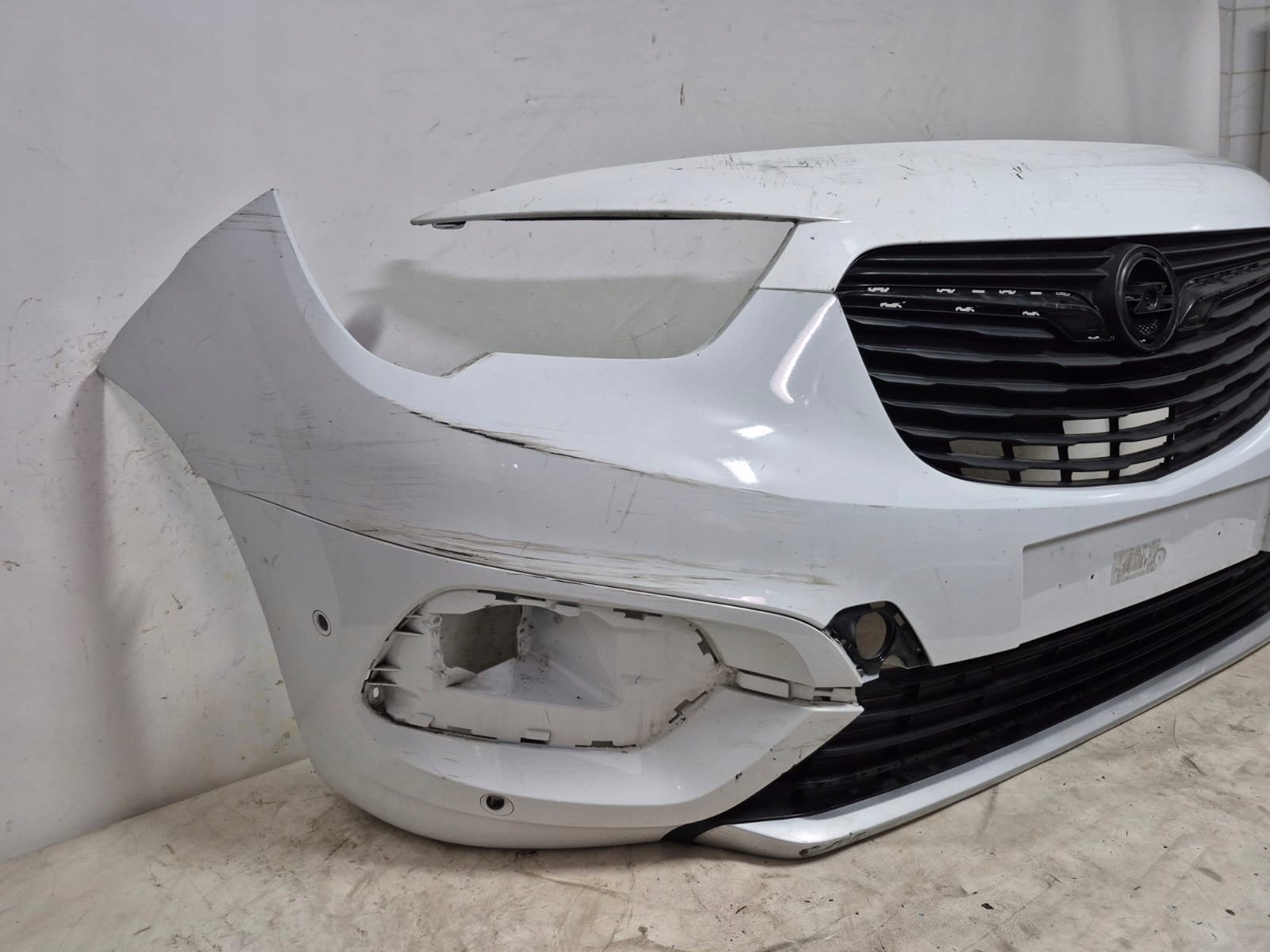 OPEL COMBO E 18- bumper front front PDC 9816774280