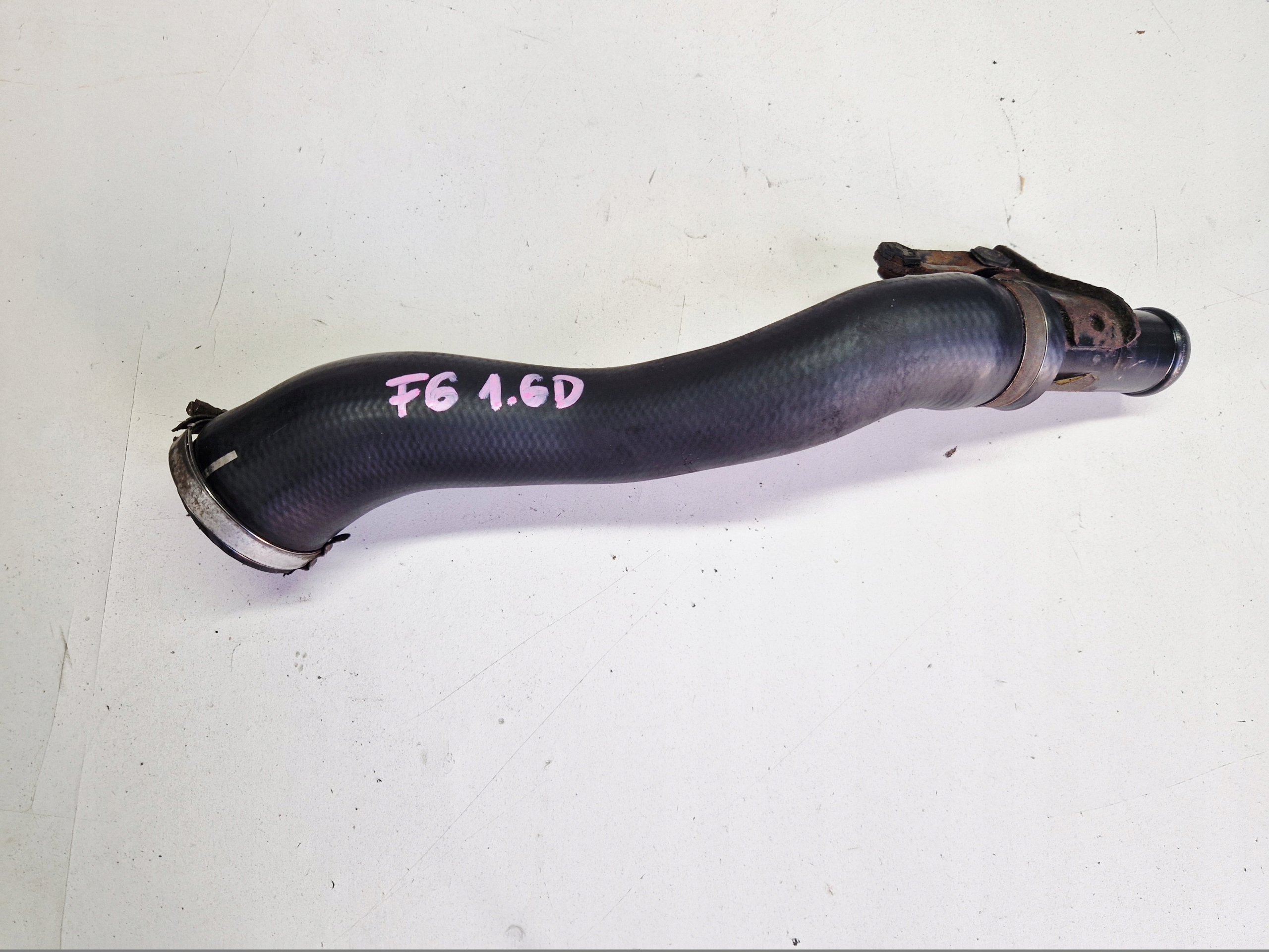 FORD FIESTA MK6 1.6 TDCI pipe air hose
