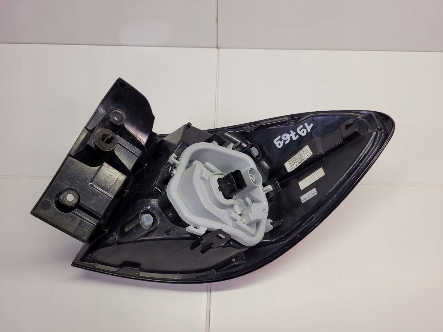 light rear left side Renault Captur 2016 265557367R