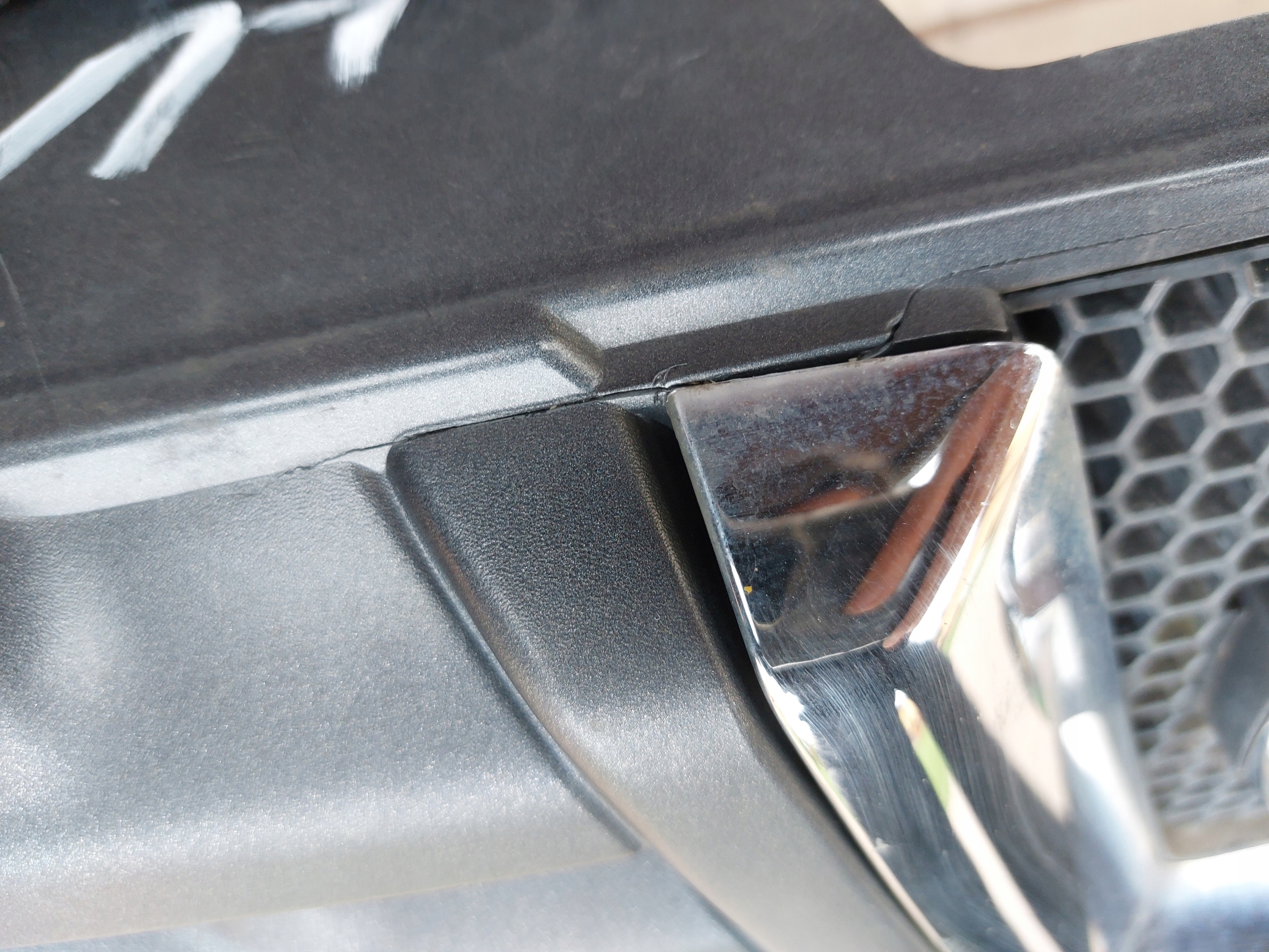 bumper front NISSAN QASHQAI J10 06-10r