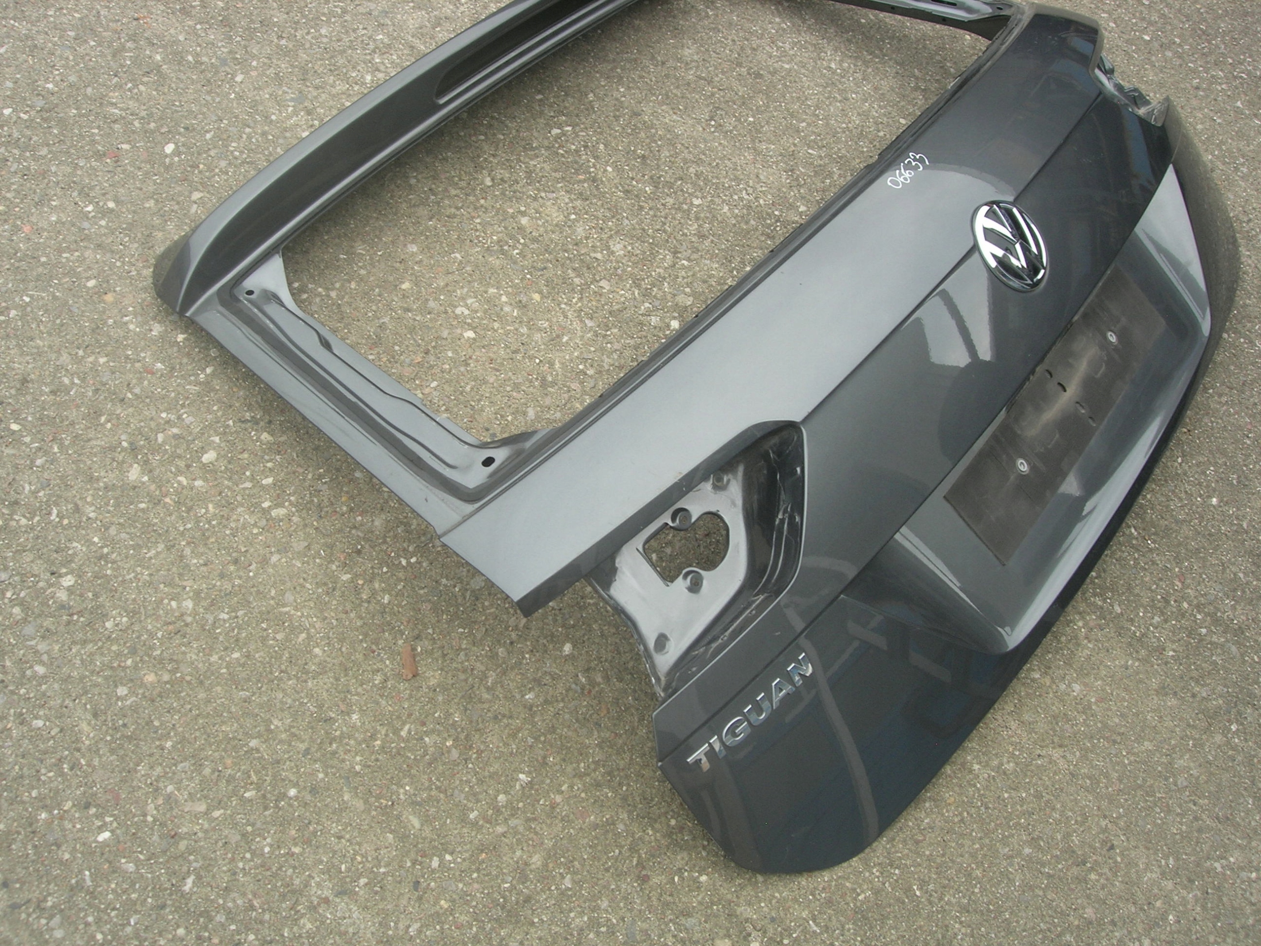 KLAPA BAGAŻNIKA VW TIGUAN II 5NA W-WA Producent części Volkswagen OE