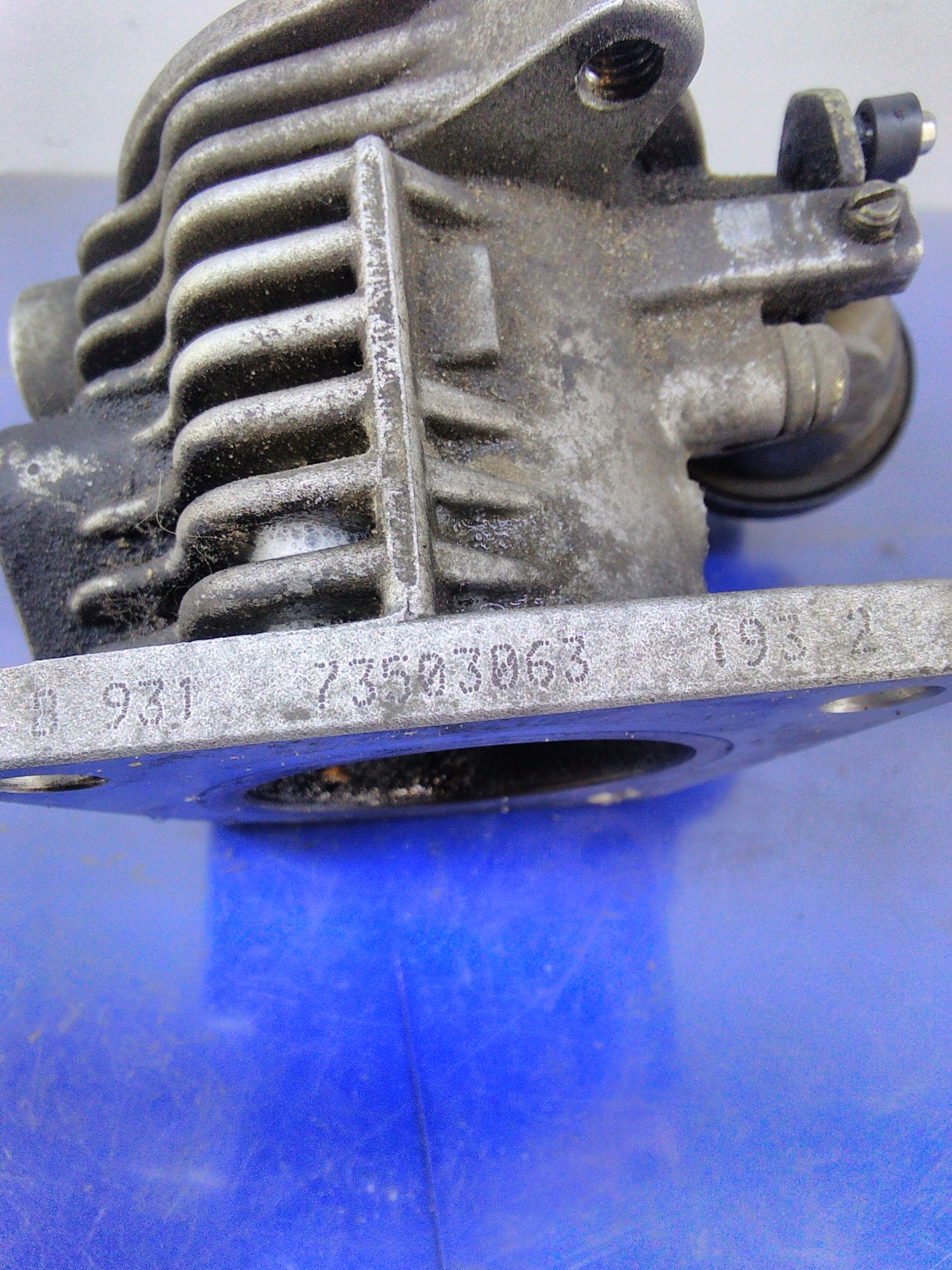 lancia THESIS 2.4 ДРОССЕЛЬНАЯ ЗАСЛОНКА 73503063