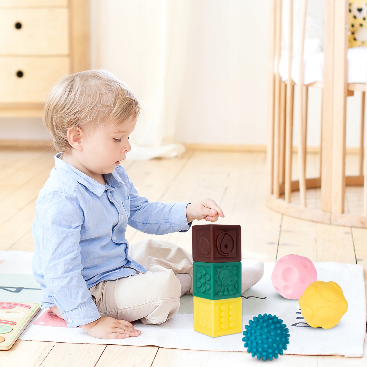 KLOCKI SENSORYCZNE GUMOWE MIĘKKIE KREATYWNE WIEŻA MONTESSORI PIRAMIDA 13 EL Kolor dominujący wielokolorowy