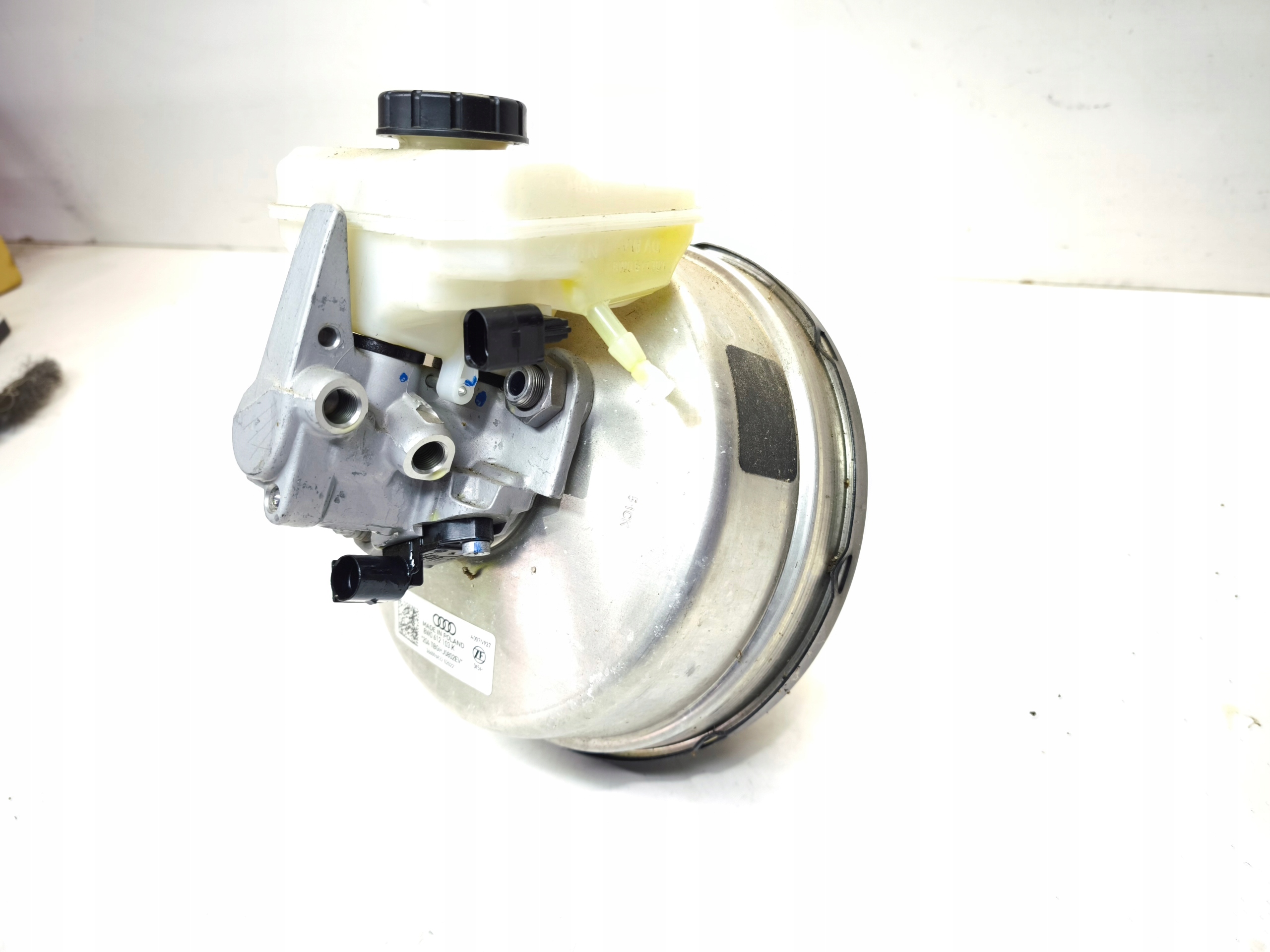 servo Servofreno AUDI A4 B9 A5 LIFT 8W0612103K