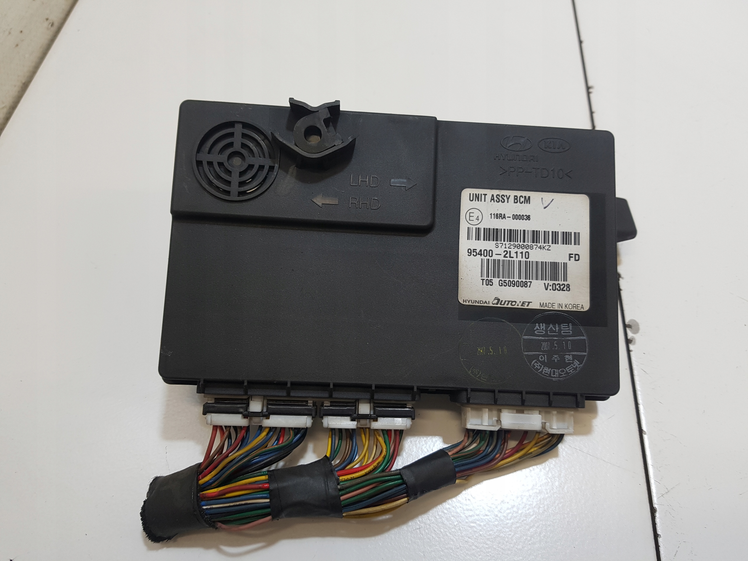 Unité commande confort HYUNDAI I30 95400-2L110