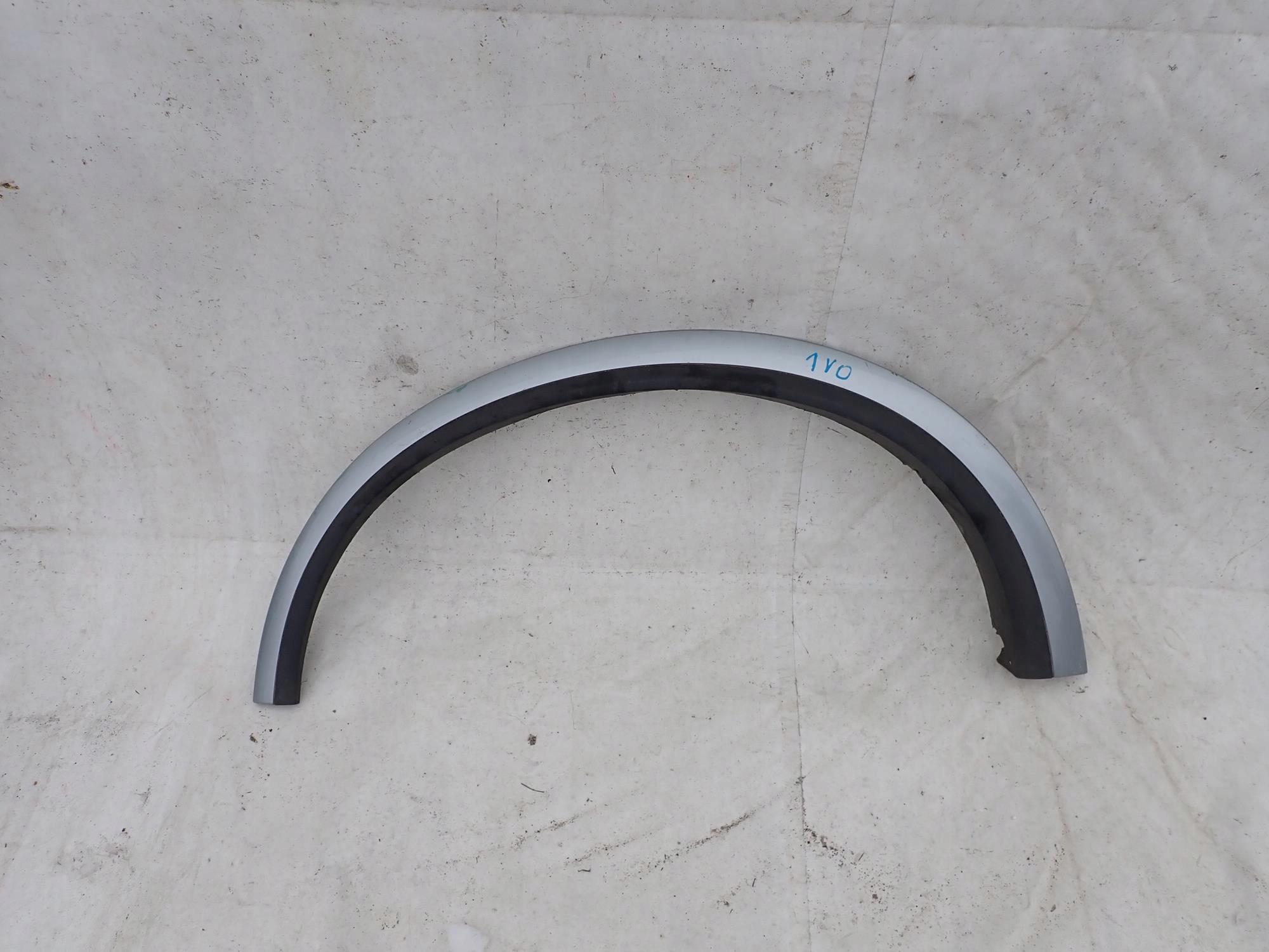 VOLVO XC90 and 1 02-16 moulding cap left front