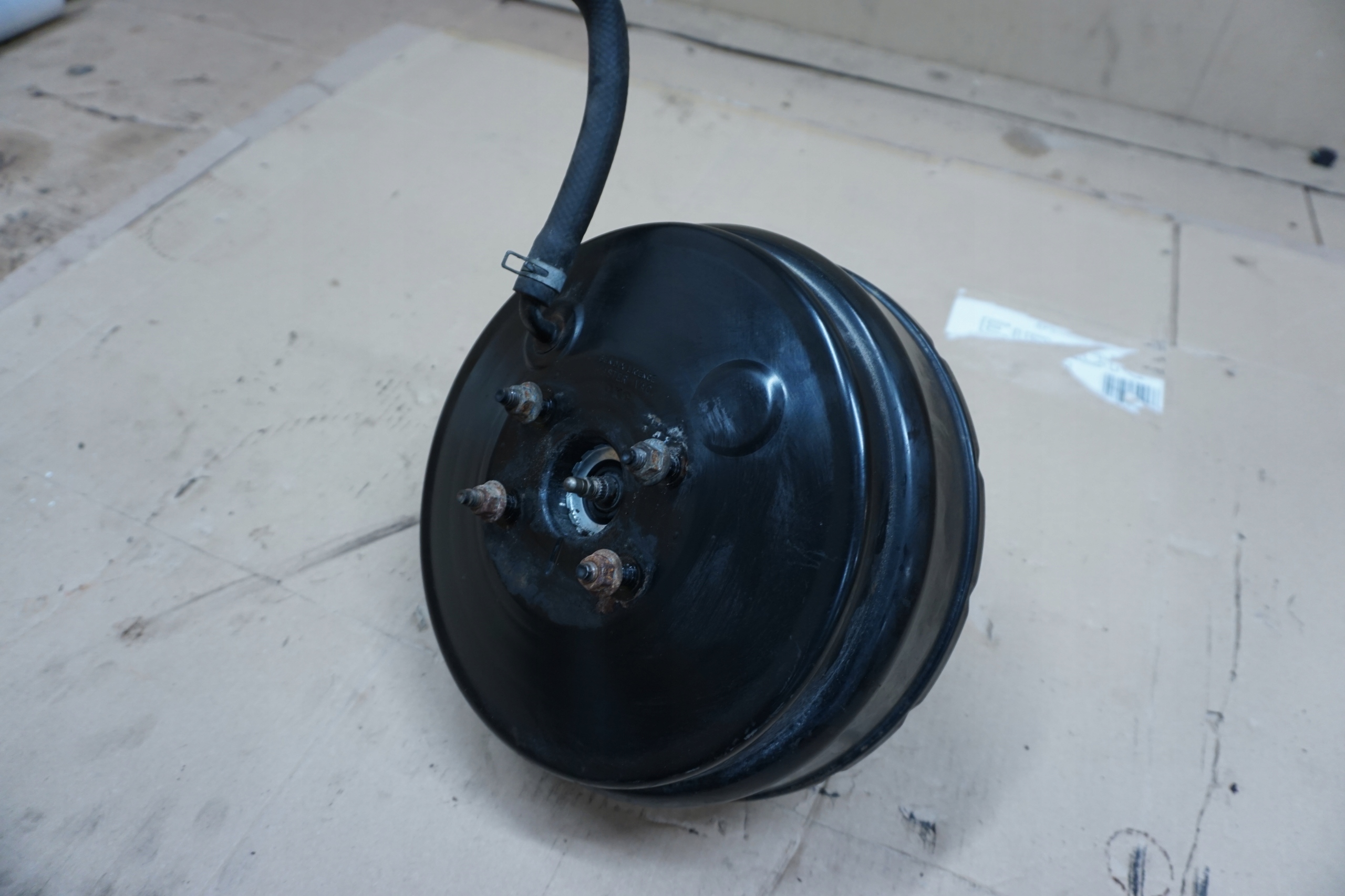 NISSAN PATROL SERWO SERVO HAMULCOWE GR Y61 2,8 3,0 97-04r