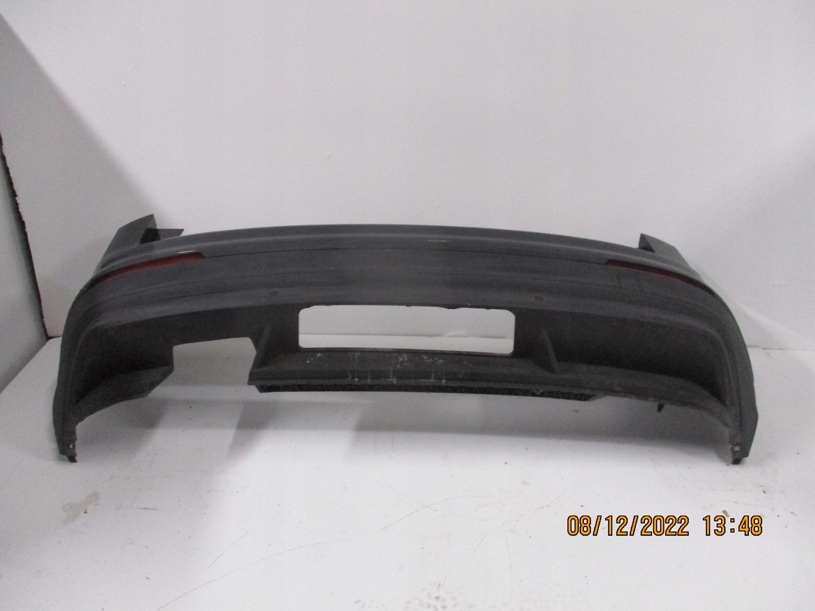 bumper VW Tiguan 5NA 4 PDC 17R below towing