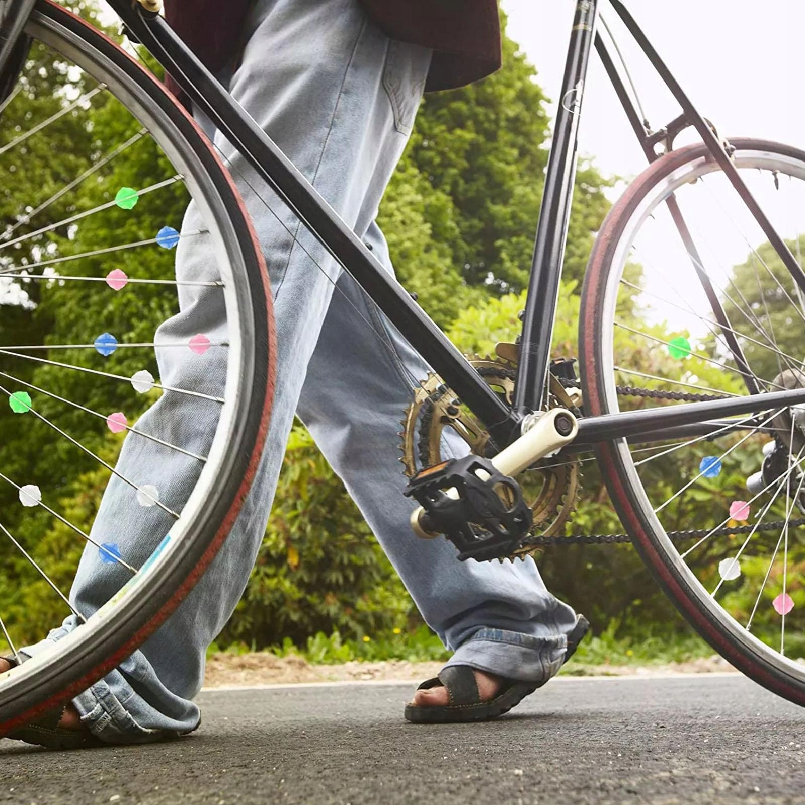 KORALIKI NA SZPRYCHY KOLOROWE ROWEROWE KOŁO 36 szt Marka bez marki