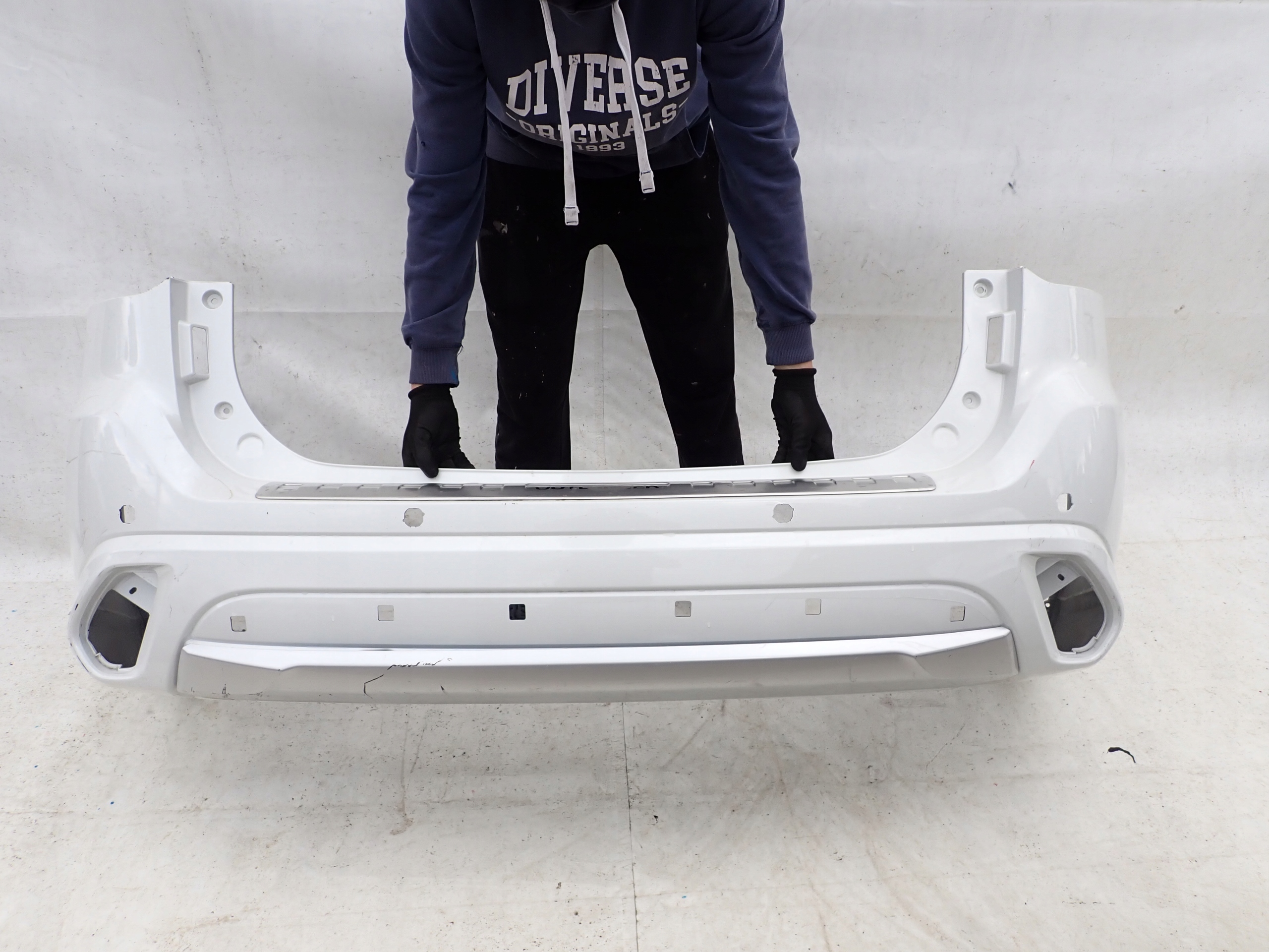 MITSUBISHI OUTLANDER III LIFT bumper rear part PDC