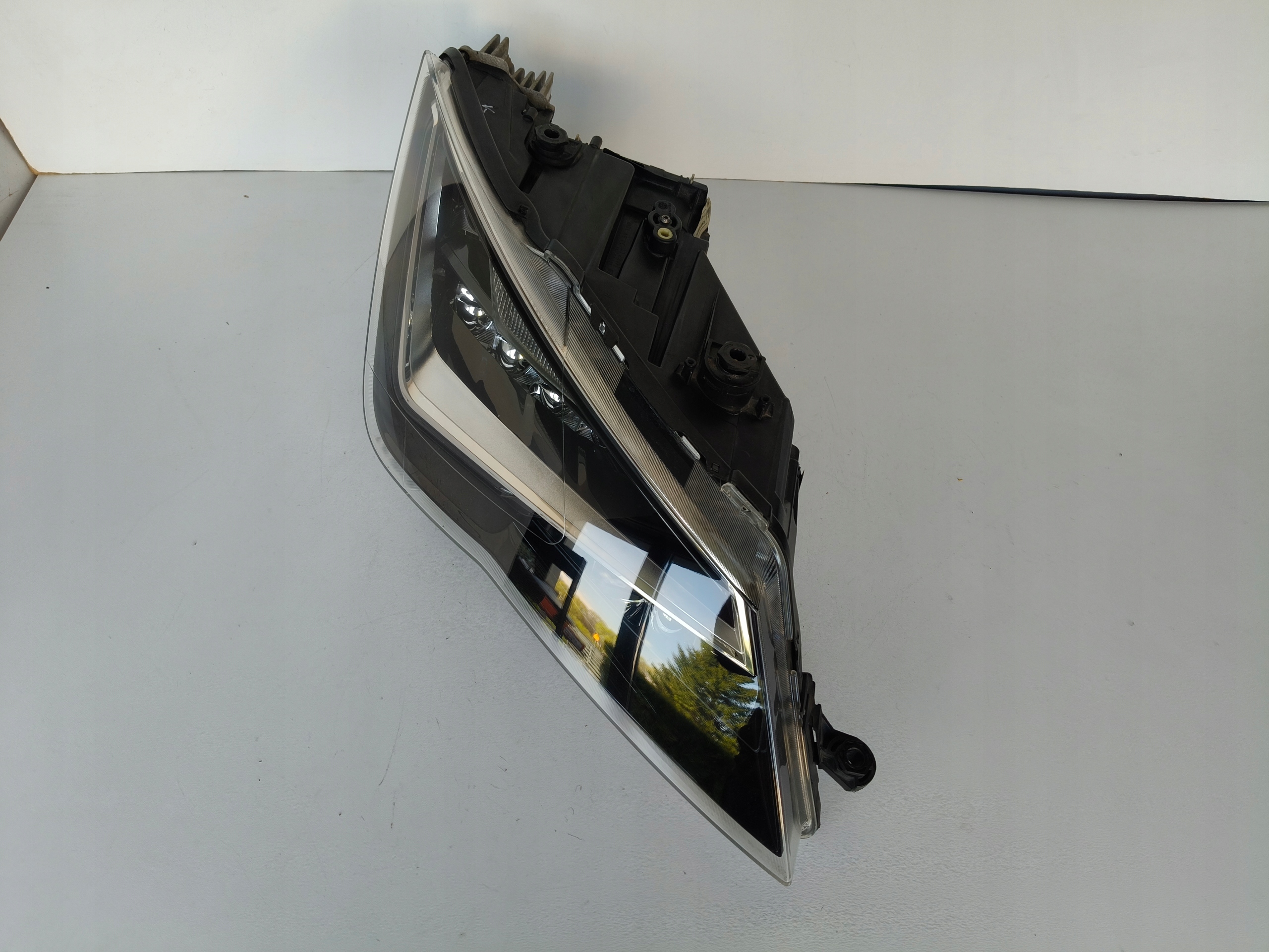 light right REFLEKTOR SEAT LEON III 3 5F 5F0 13-17 FULL LED