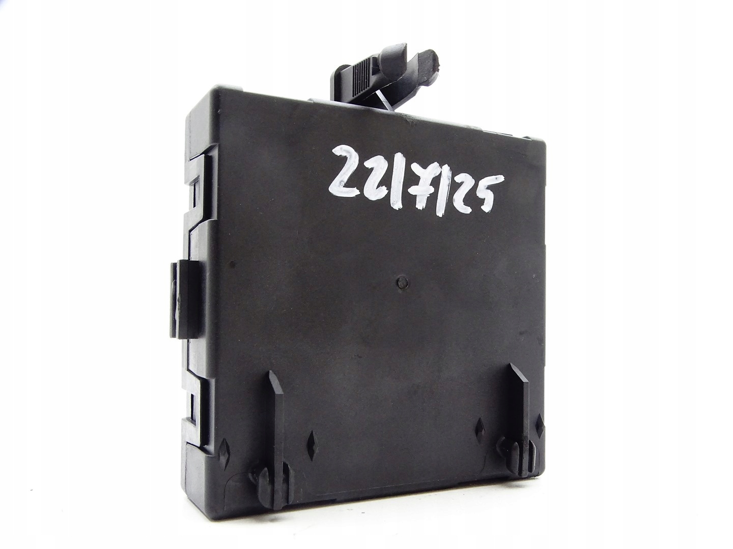 module control unit door left front front MERCEDES GLA X156 A1669005511