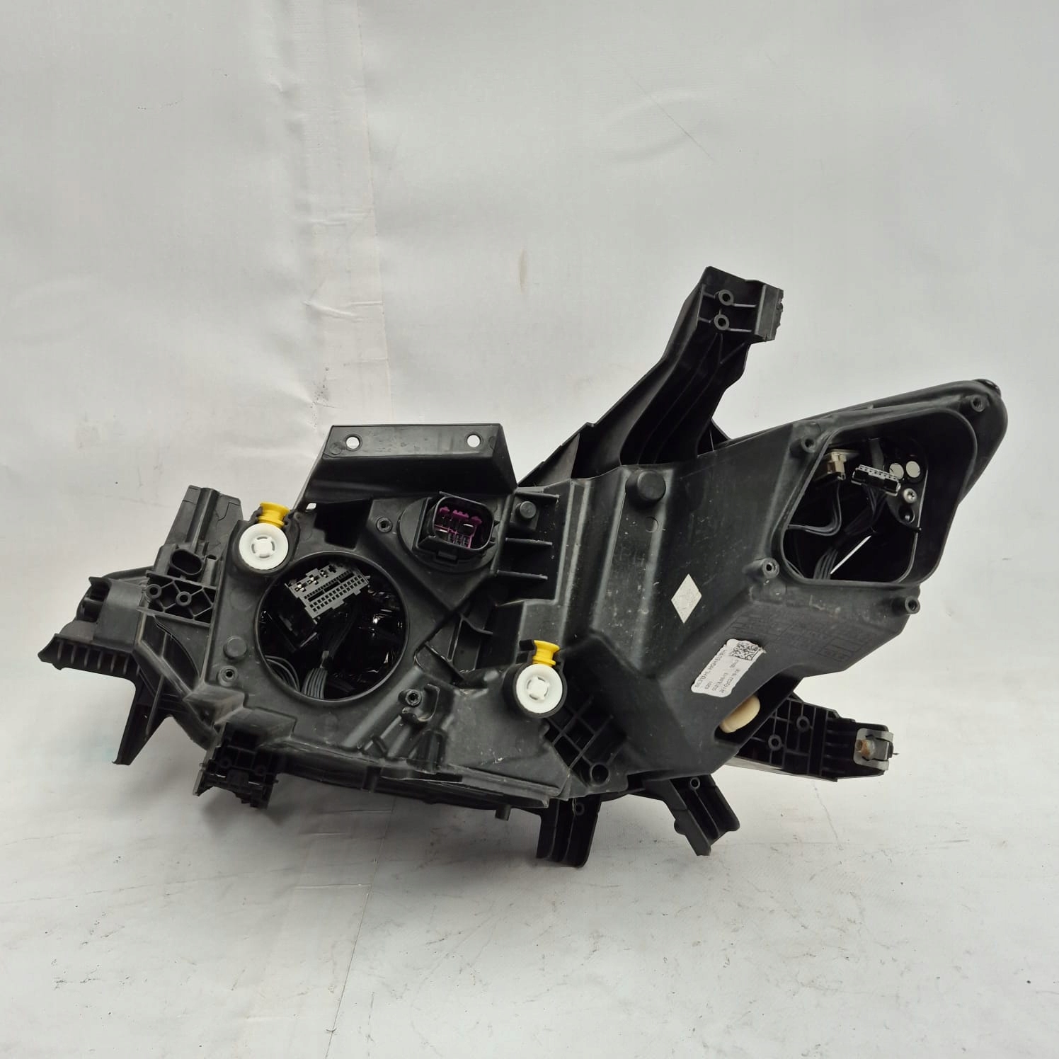 CUPRA BORN 10F 21- light right front front FULL LED 10F941008H