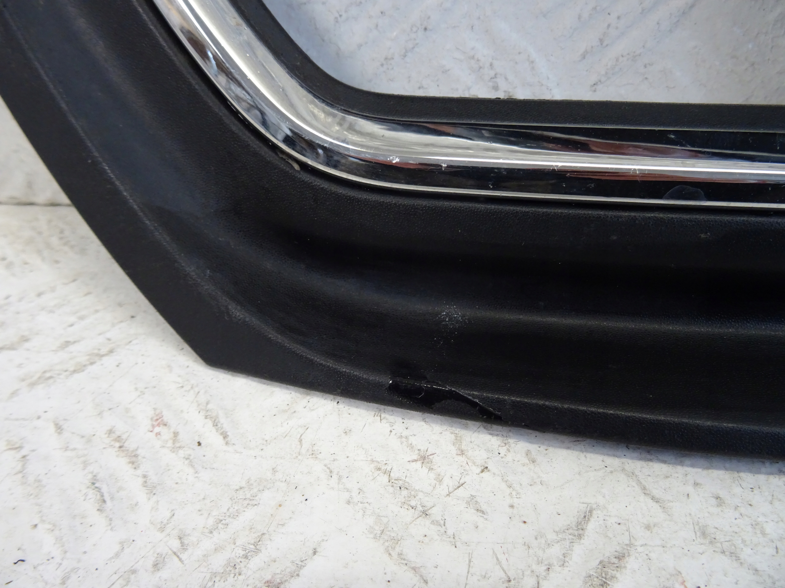 grid of a bumper front left FORD TRANSIT CUSTOM JK21-R19953