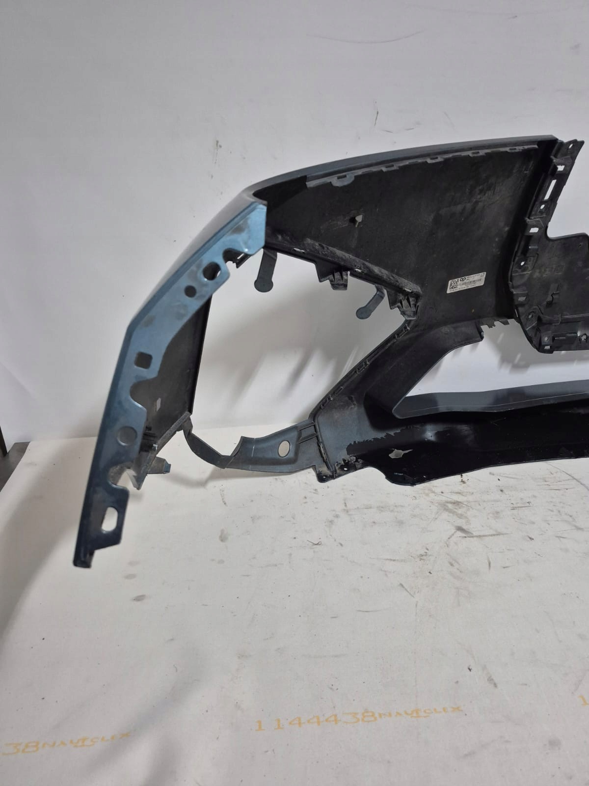 BMW IX I20 m-packet 21-25 bumper front front PDC