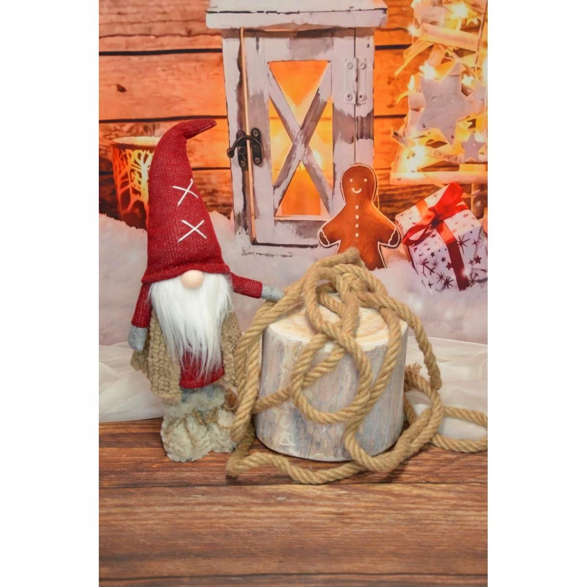 OZDOBA ŚWIĄTECZNA FIGURKA DEKORACJA STOJĄCY LUDOWY SKRZAT Z BRODĄ 59CM Wysokość produktu 59 cm