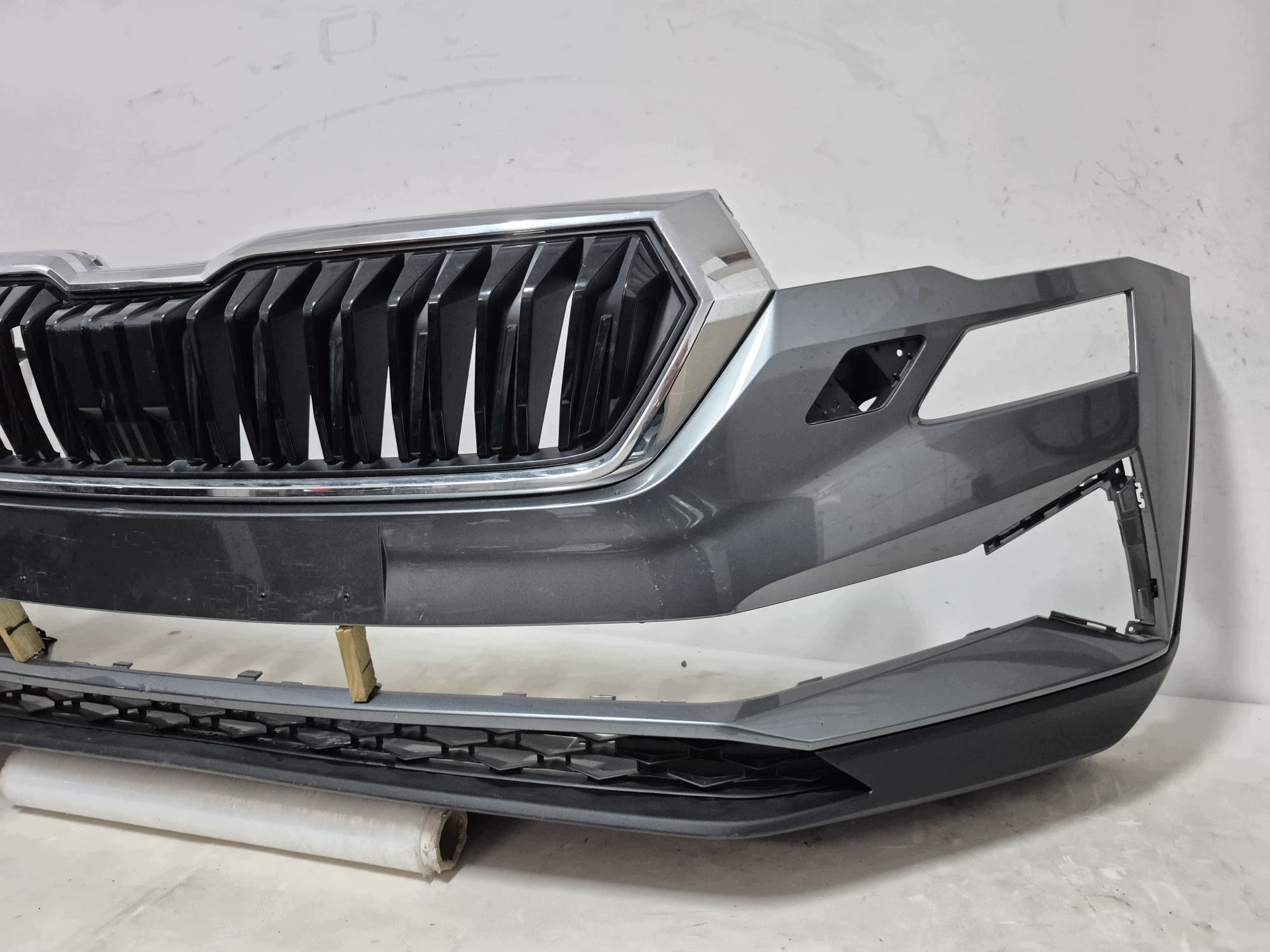 SKODA KAROQ 57A LIFT 21- bumper front front SPR 57A807221D