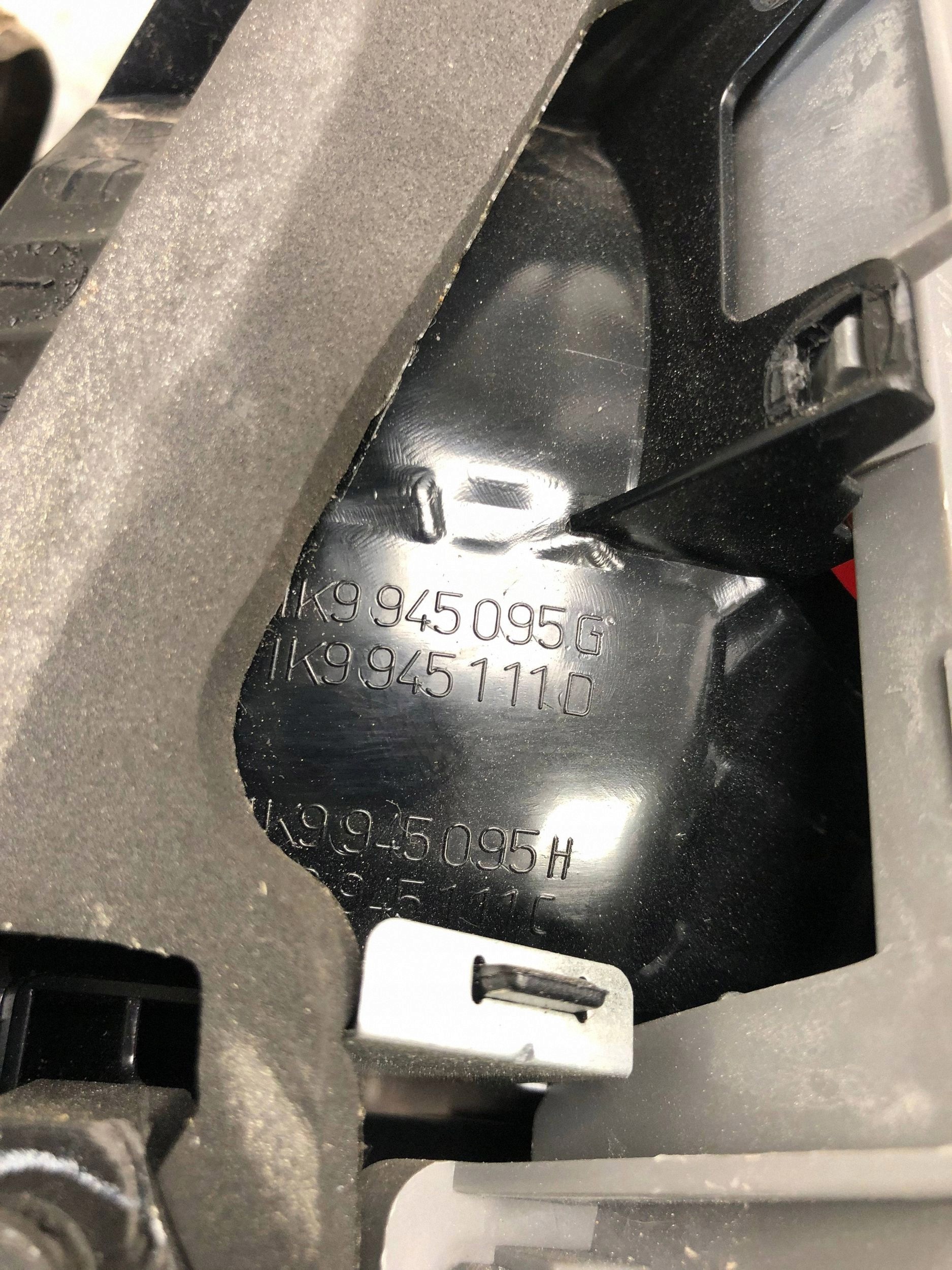 light left rear part VW GOLF VI KOMBI 1K9945095G