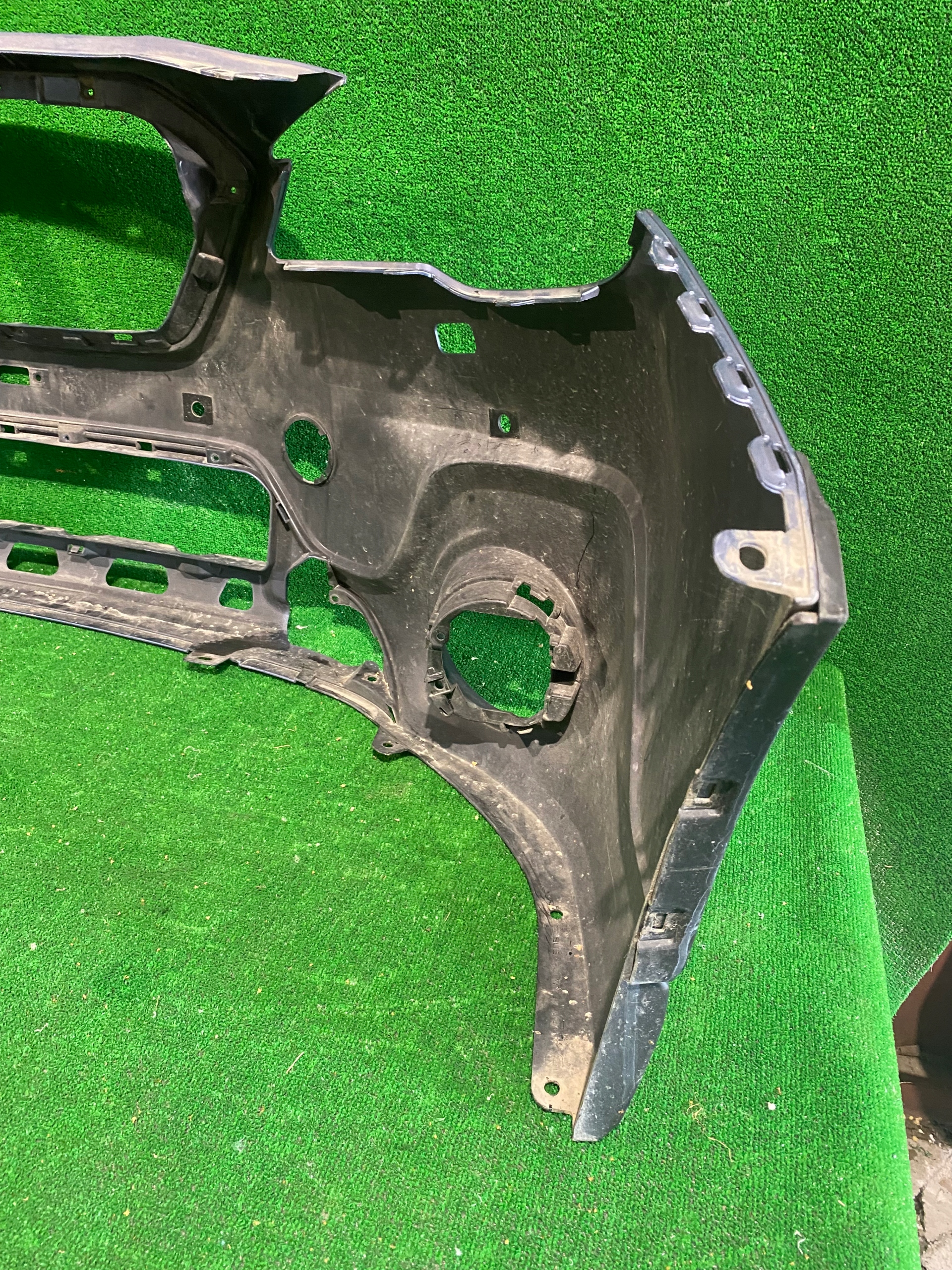 front bumper front SUBARU OUTBACK V LIFT