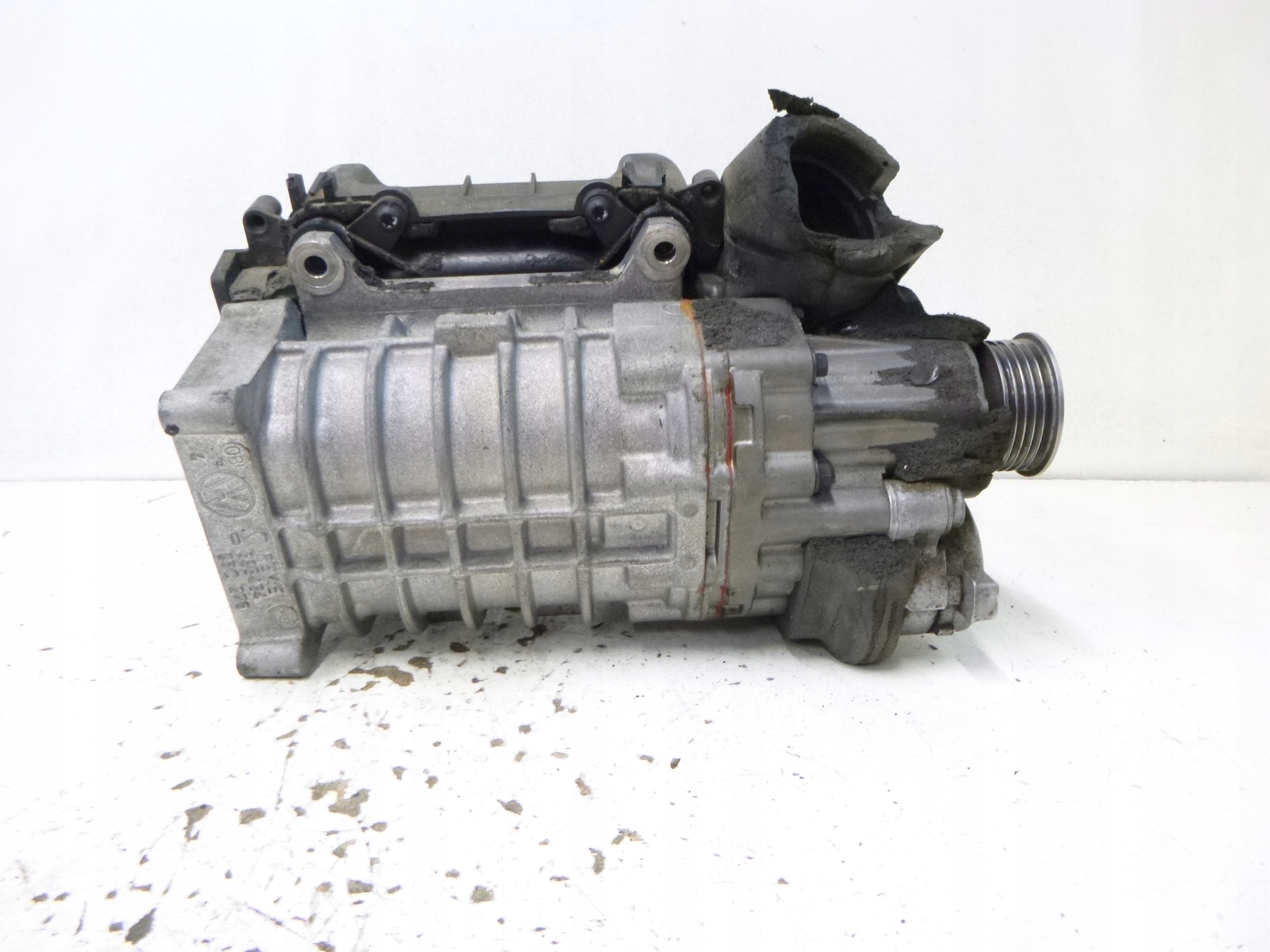 compressor; VW Passat B6 1.4 2009r. 03C145299M