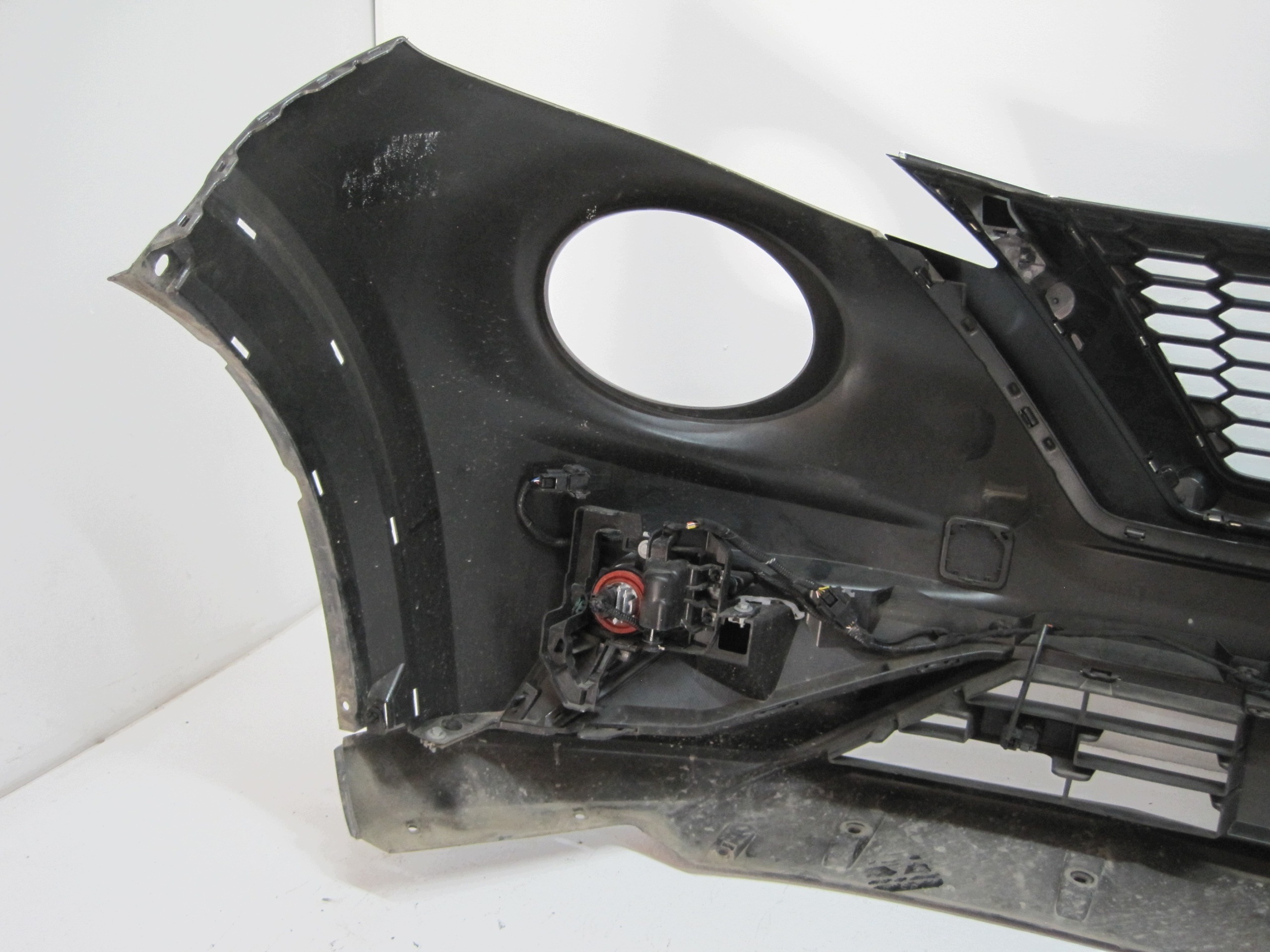 bumper NISSAN JUKE F16 4 PDC 23R front front