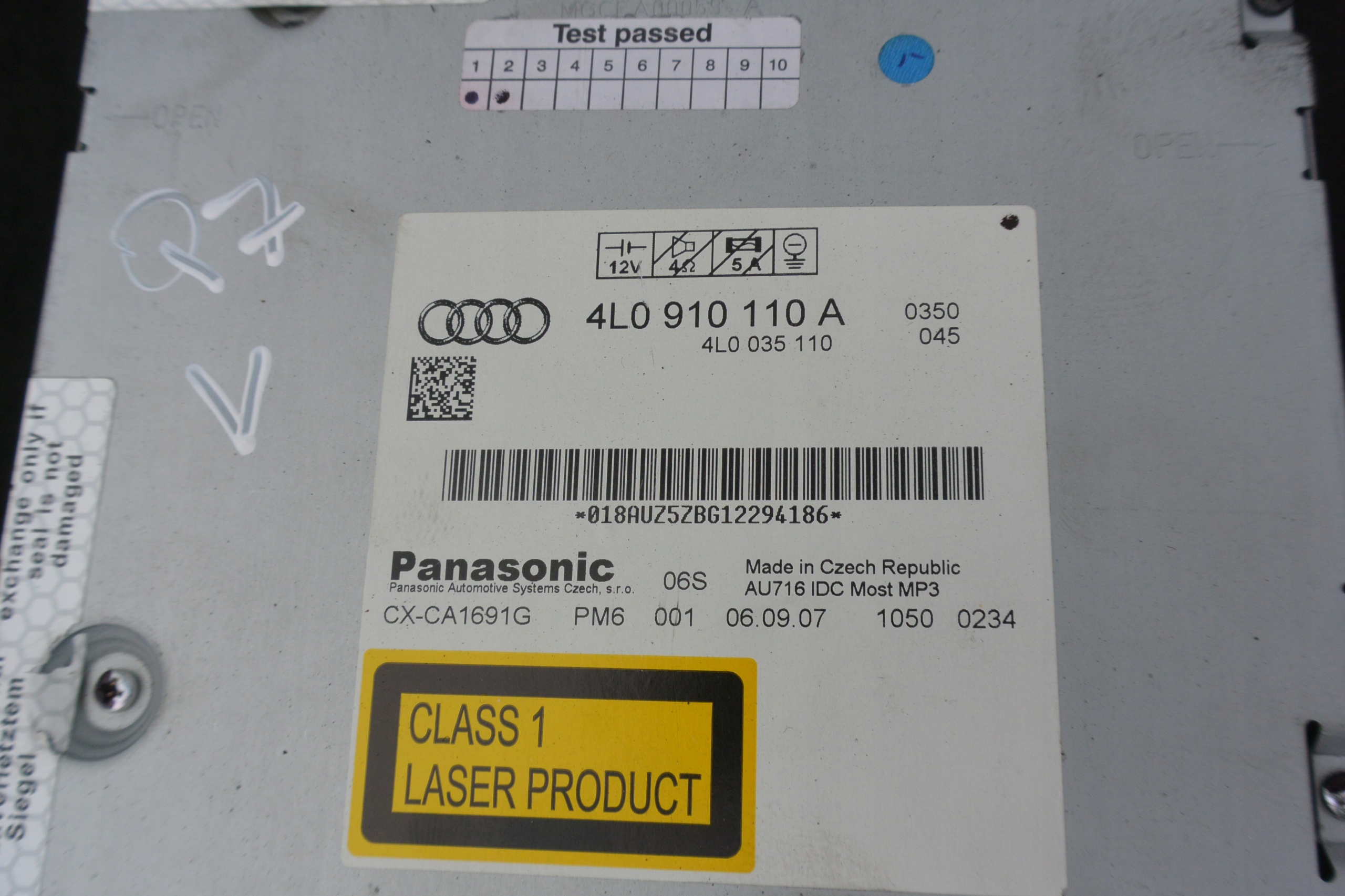 ZMIENIARKA CD AUDI Q7 4L A6 C5 Producent części Audi OE