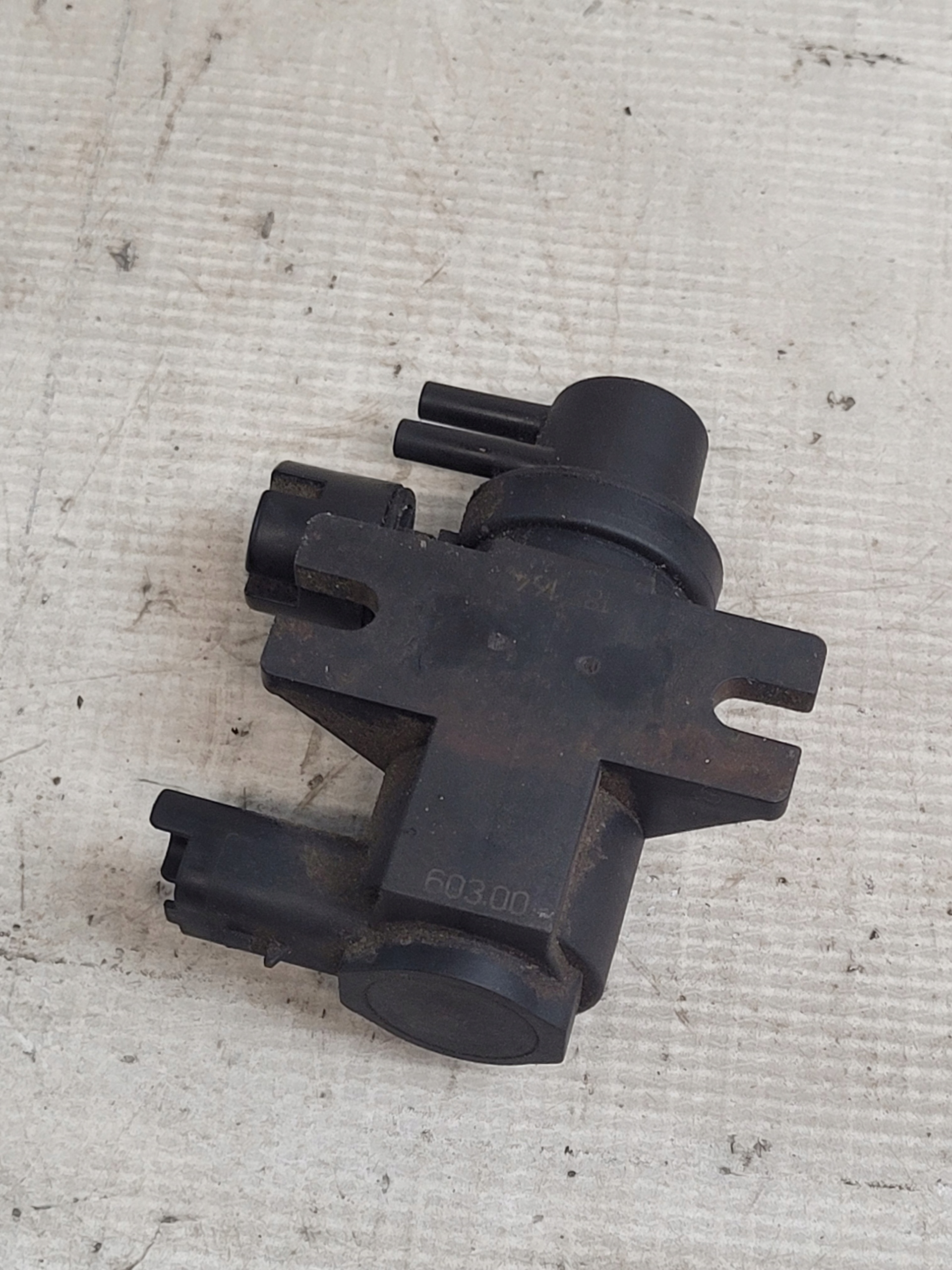 peugeot oe 700964030 клапан давления