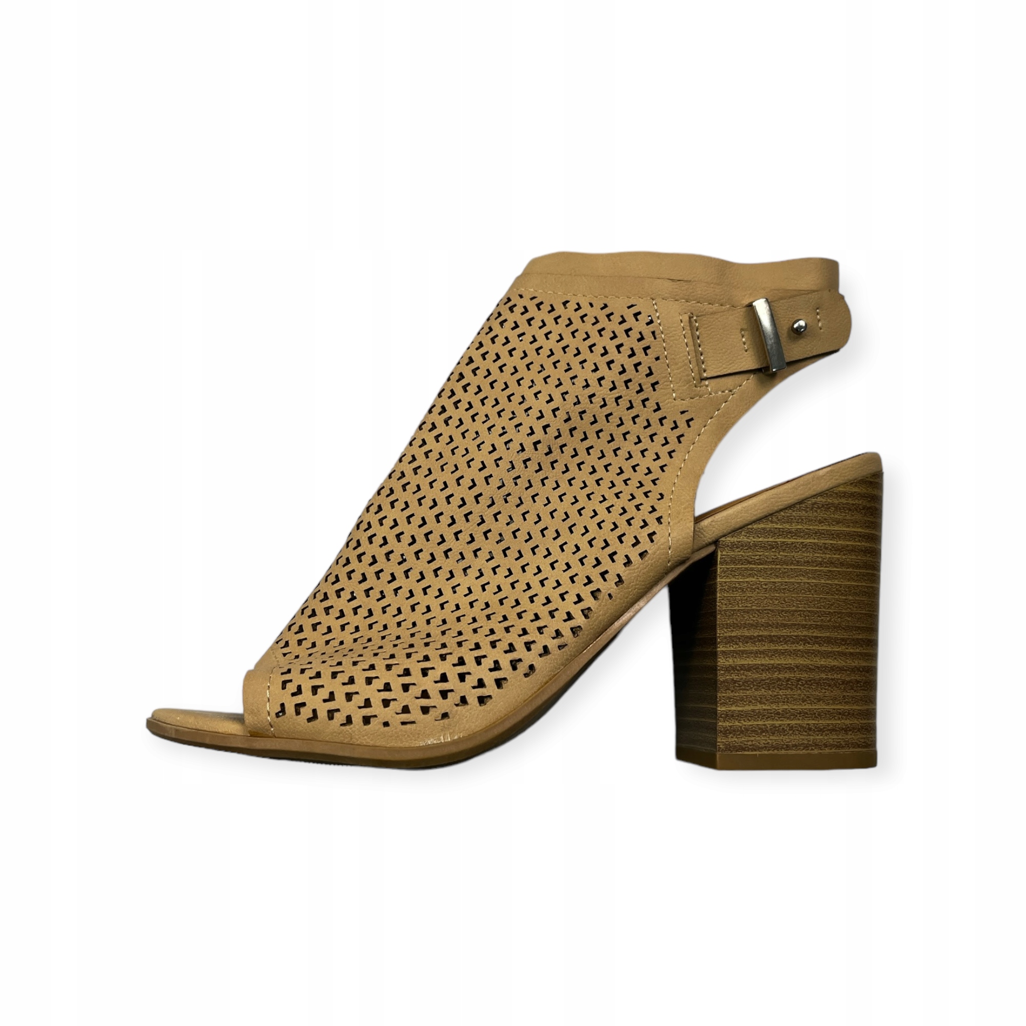 Klasicky hnědé dámské sandály Soda 38