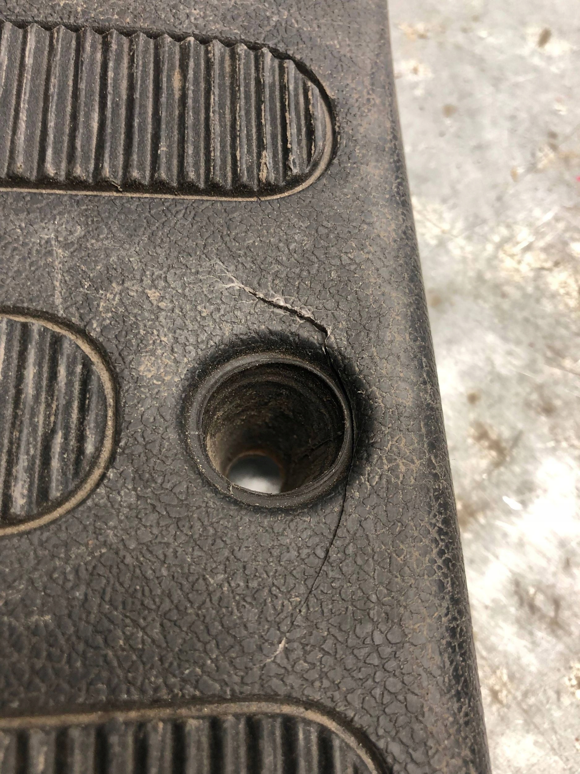 STOPIEN threshold right front RENAULT MASTER III 769510005R