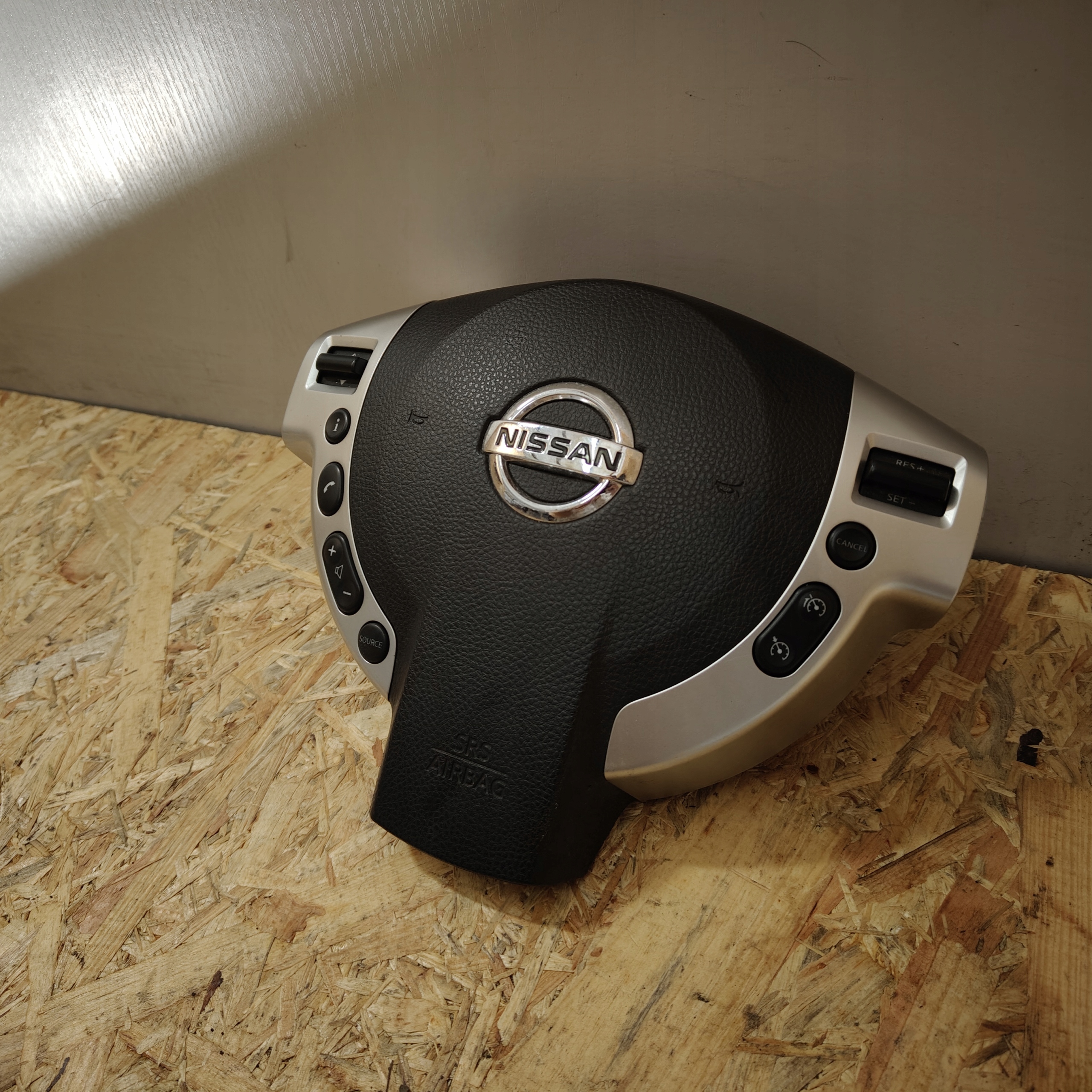 Airbag Deckel NISSAN QASHQAI J10
