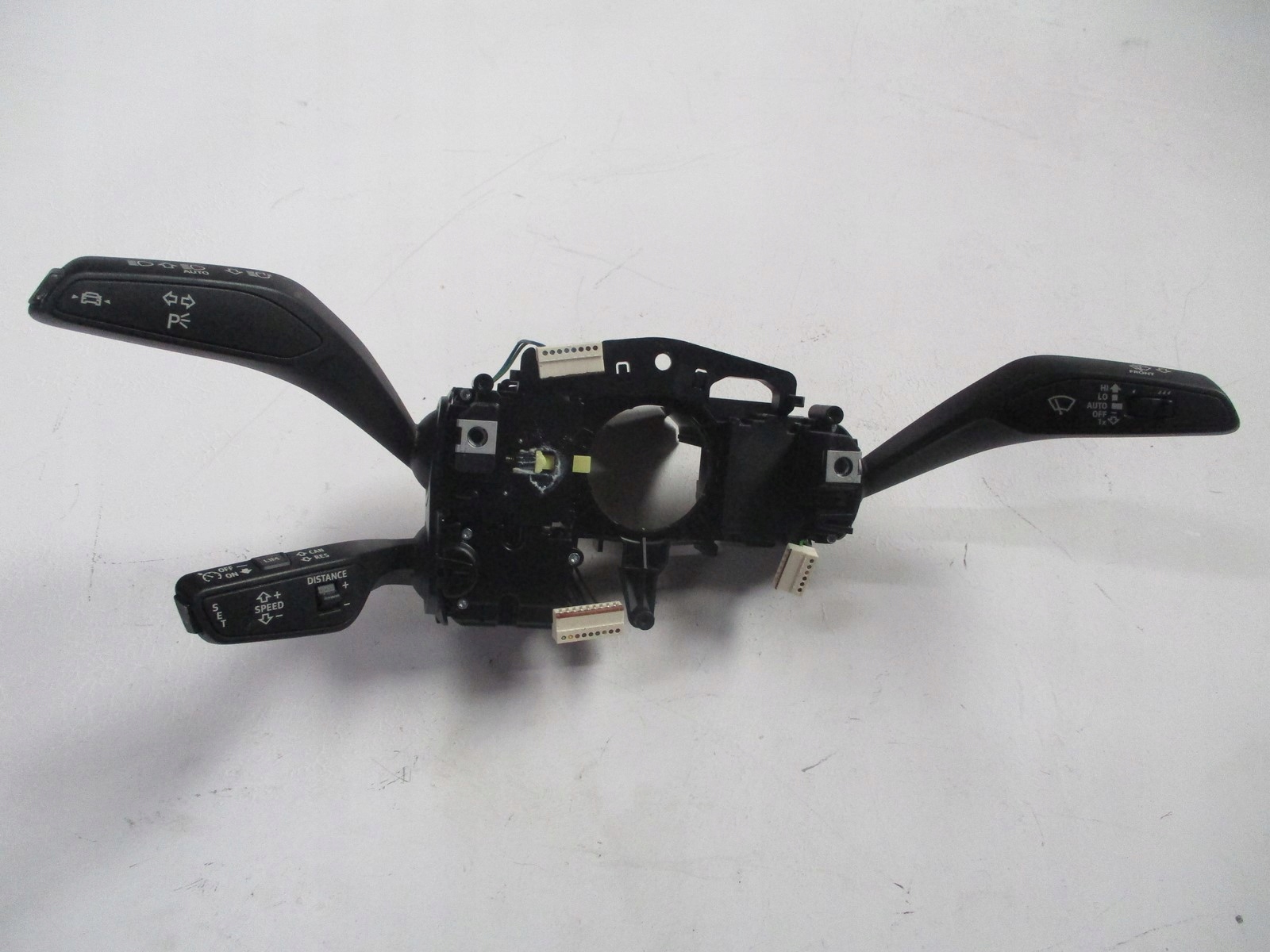 PREPÍNAČE POD VOLANT AUDI Q4 89A E-TRON 82A953521ME