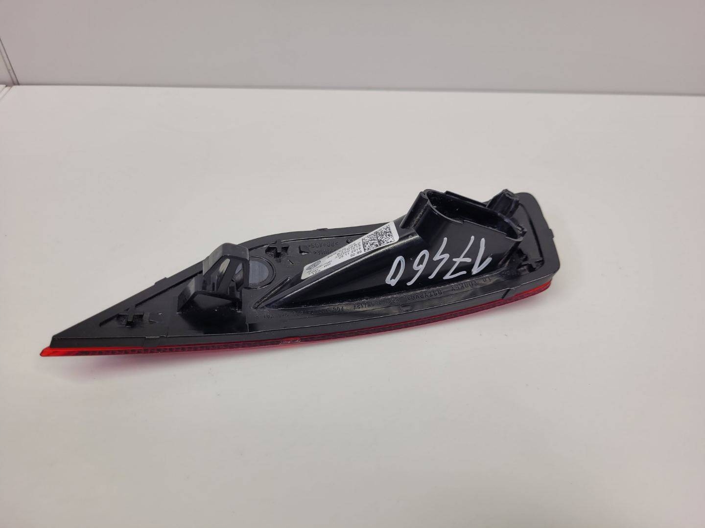 Odblask right side Volkswagen T-Cross 2019 9370692