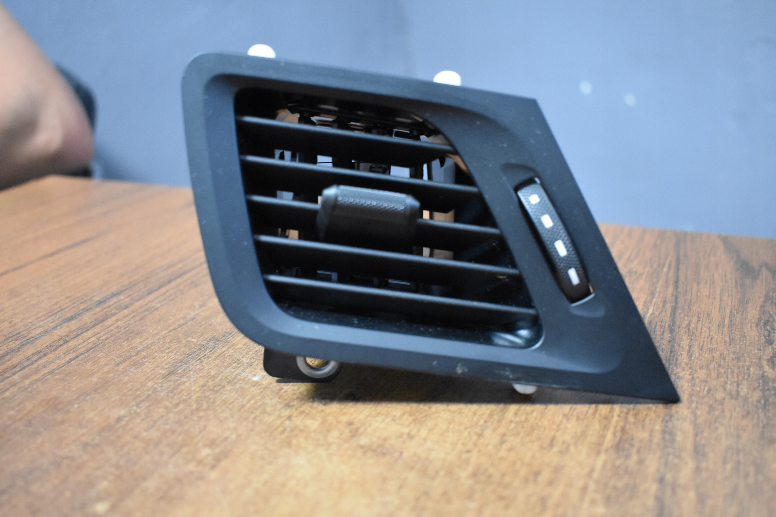 IDEALNA grid air conditioning devices left PORSCHE 992 1