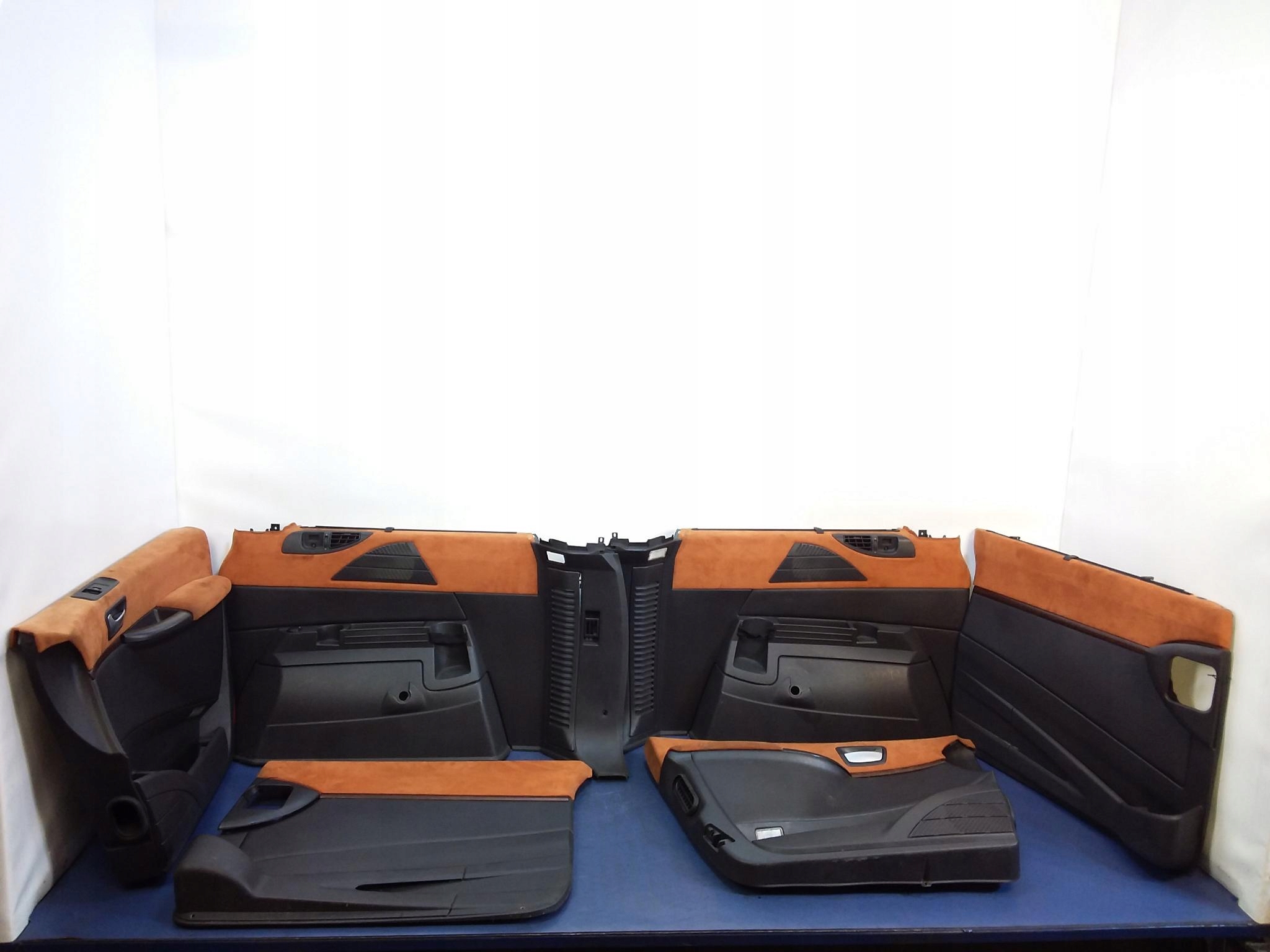 LANCIA PHEDRA II КОМПЛЕКТ ОБИВКИ БЕКОНЫ