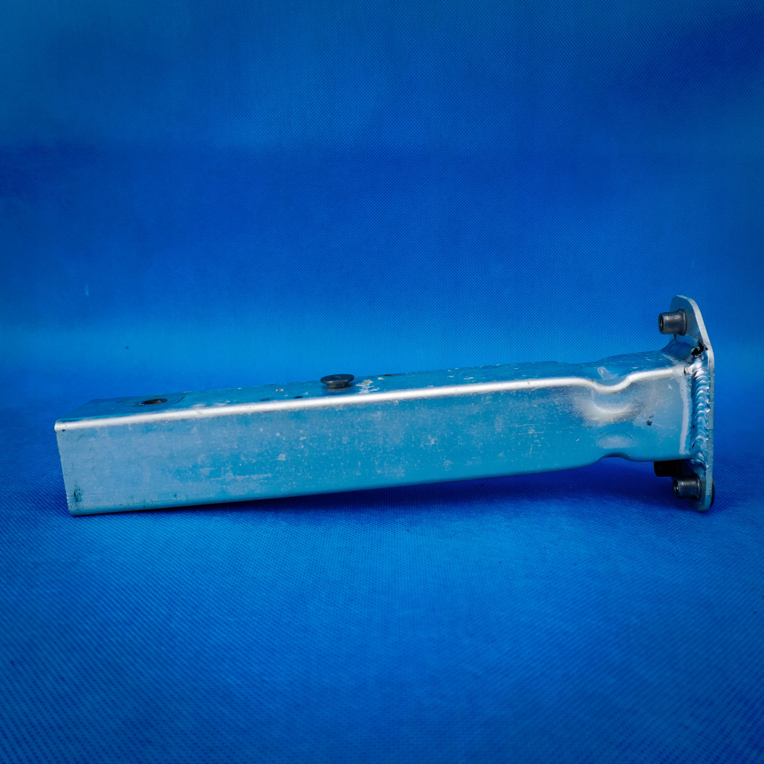 quarter beam tip right Audi A8 S8 4H 4H0806064E