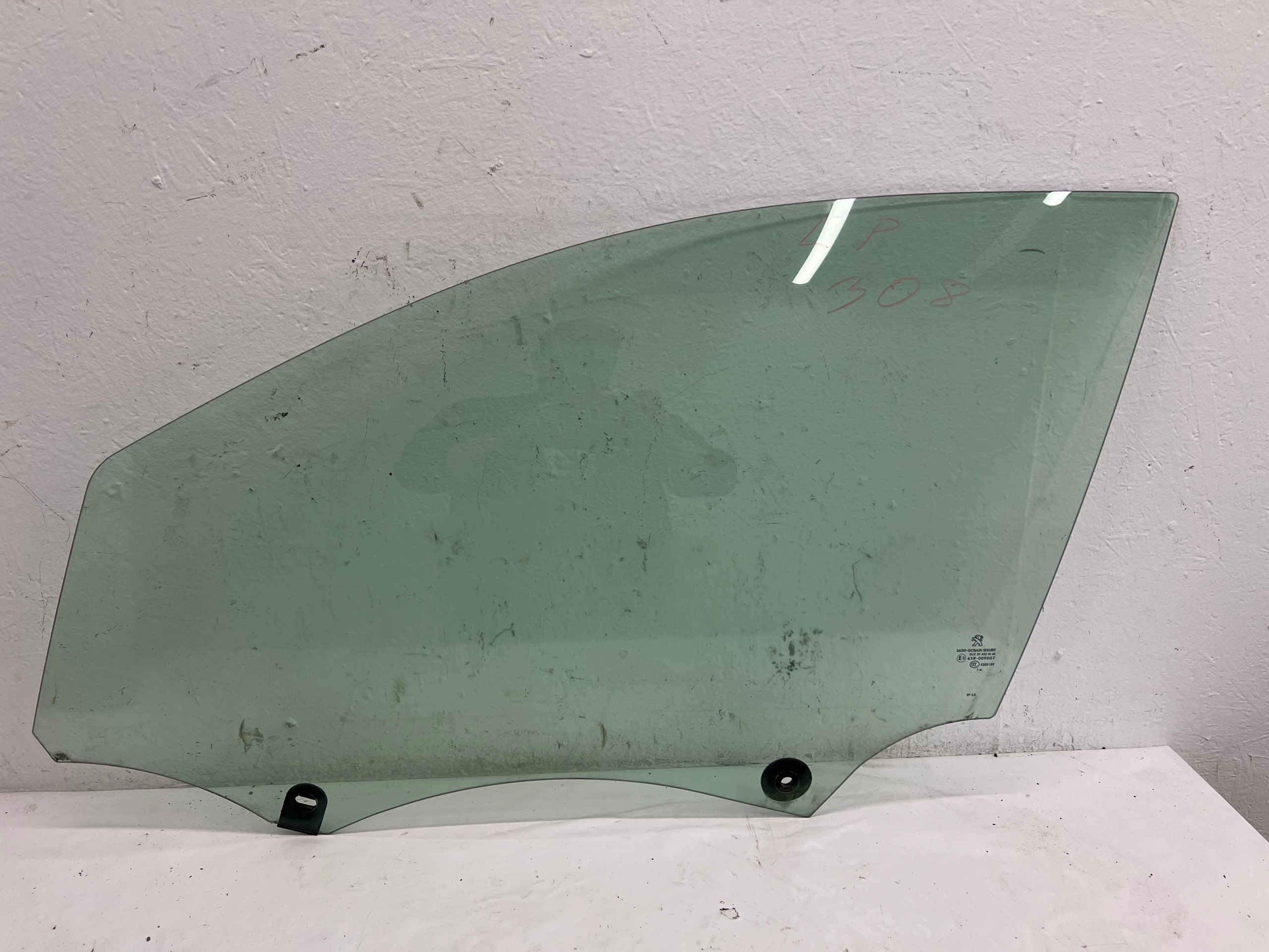 window door front left PEUGEOT 308 II T9 2013-2021 ROK 2014
