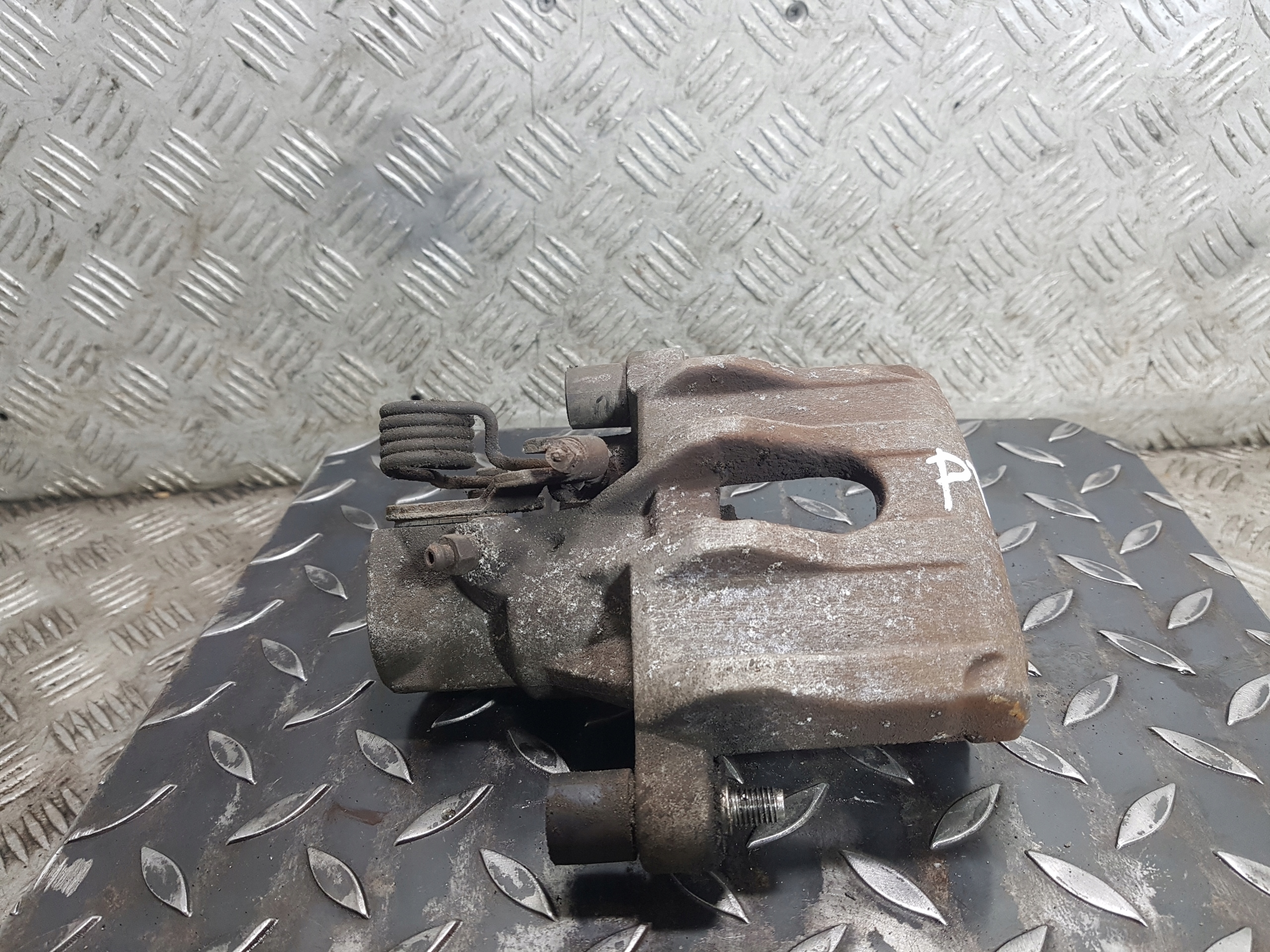 caliper brake right rear part rear MAZDA 3 II 2010 1.6 B