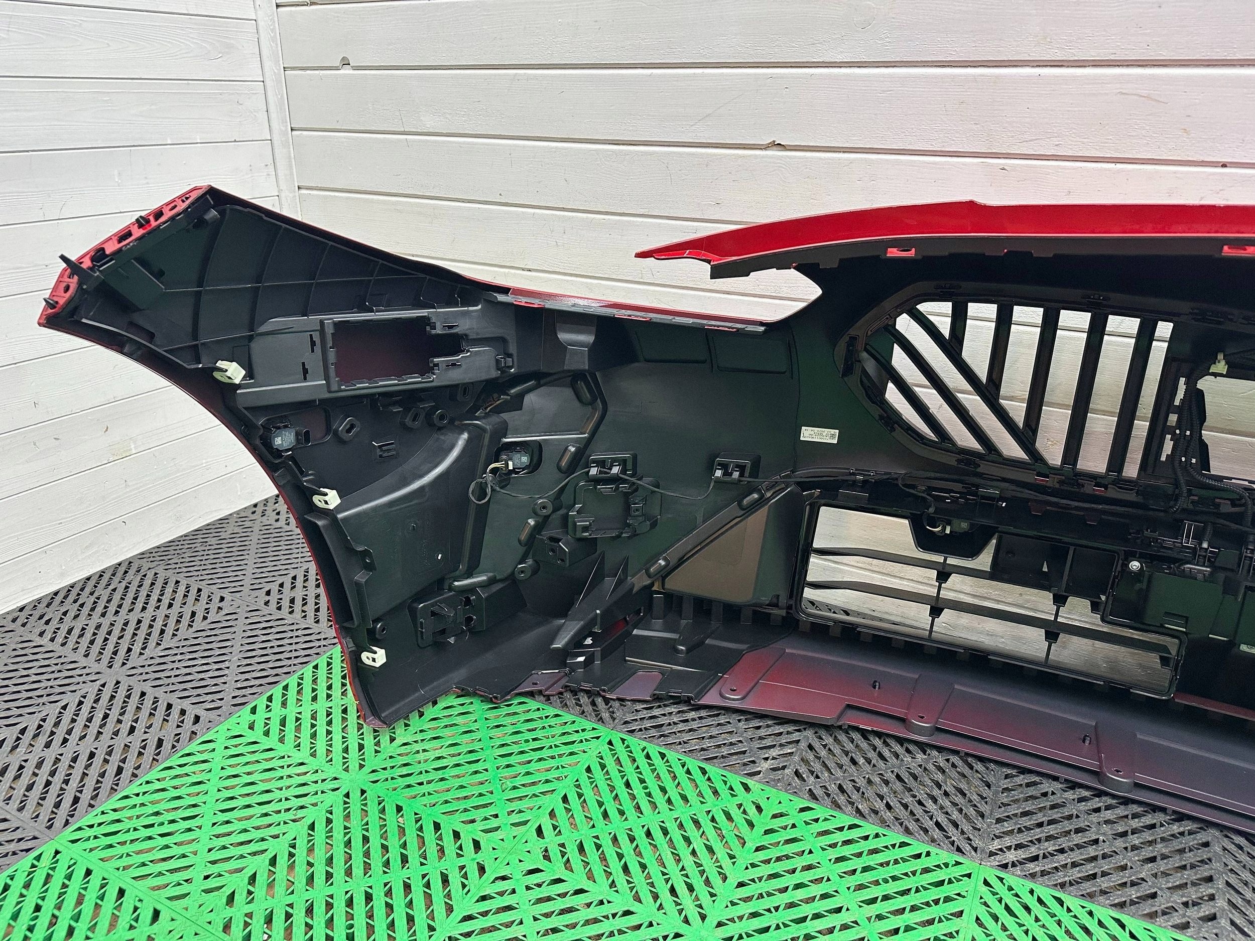 front bumper BMW 1 F70 complete KAMERA