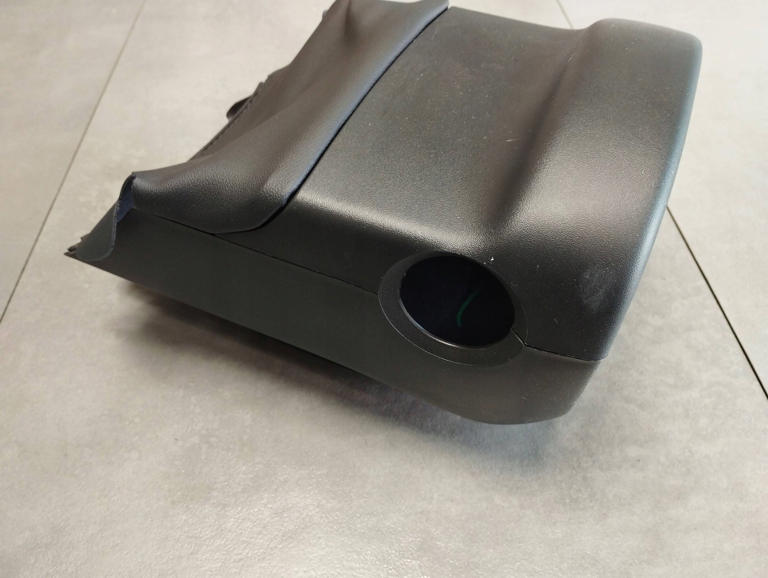 Seat Leon IV 2024 obal volantu 5FA858566A