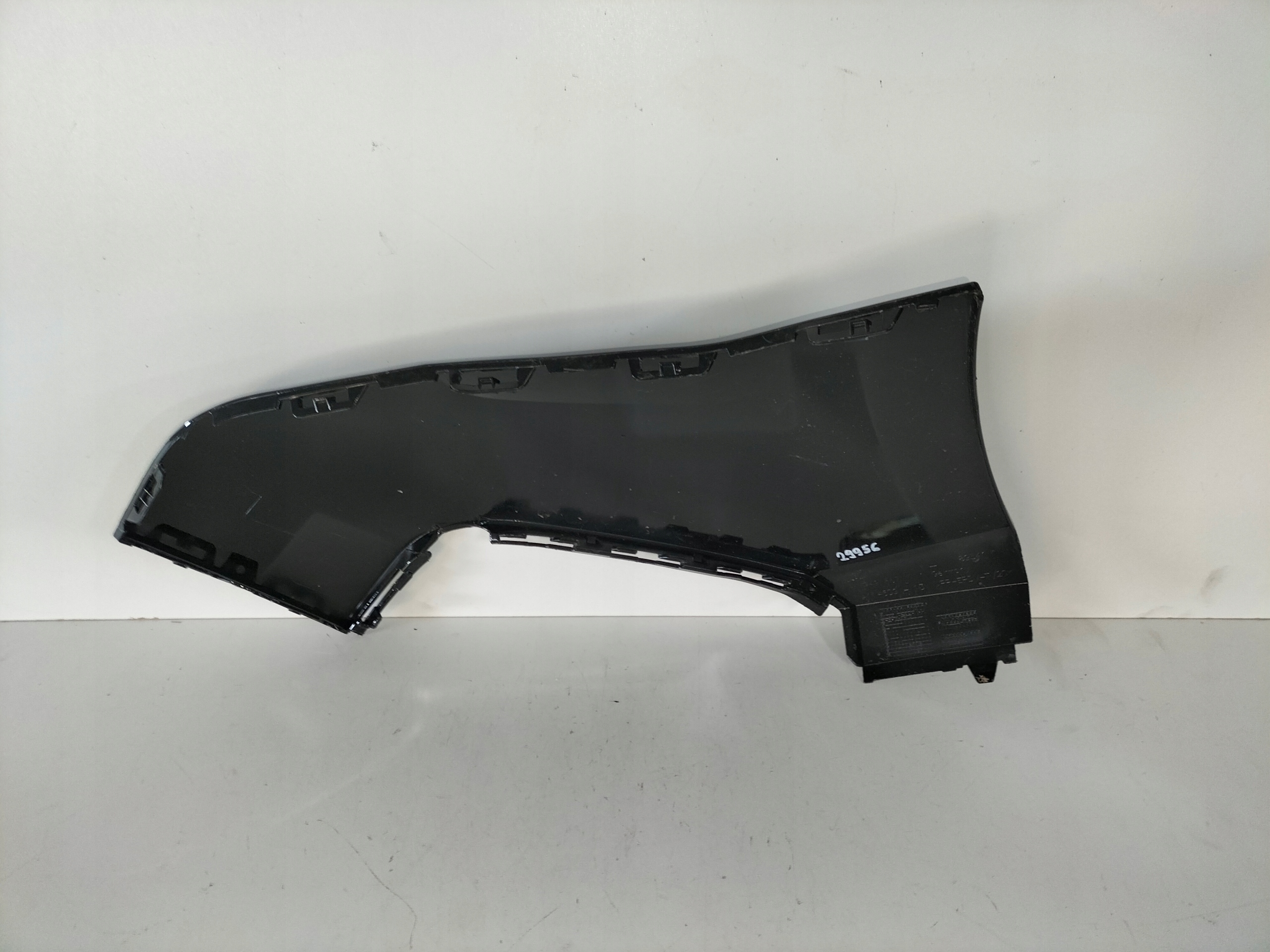 cap of a bumper rear part left BMW iX I20 21